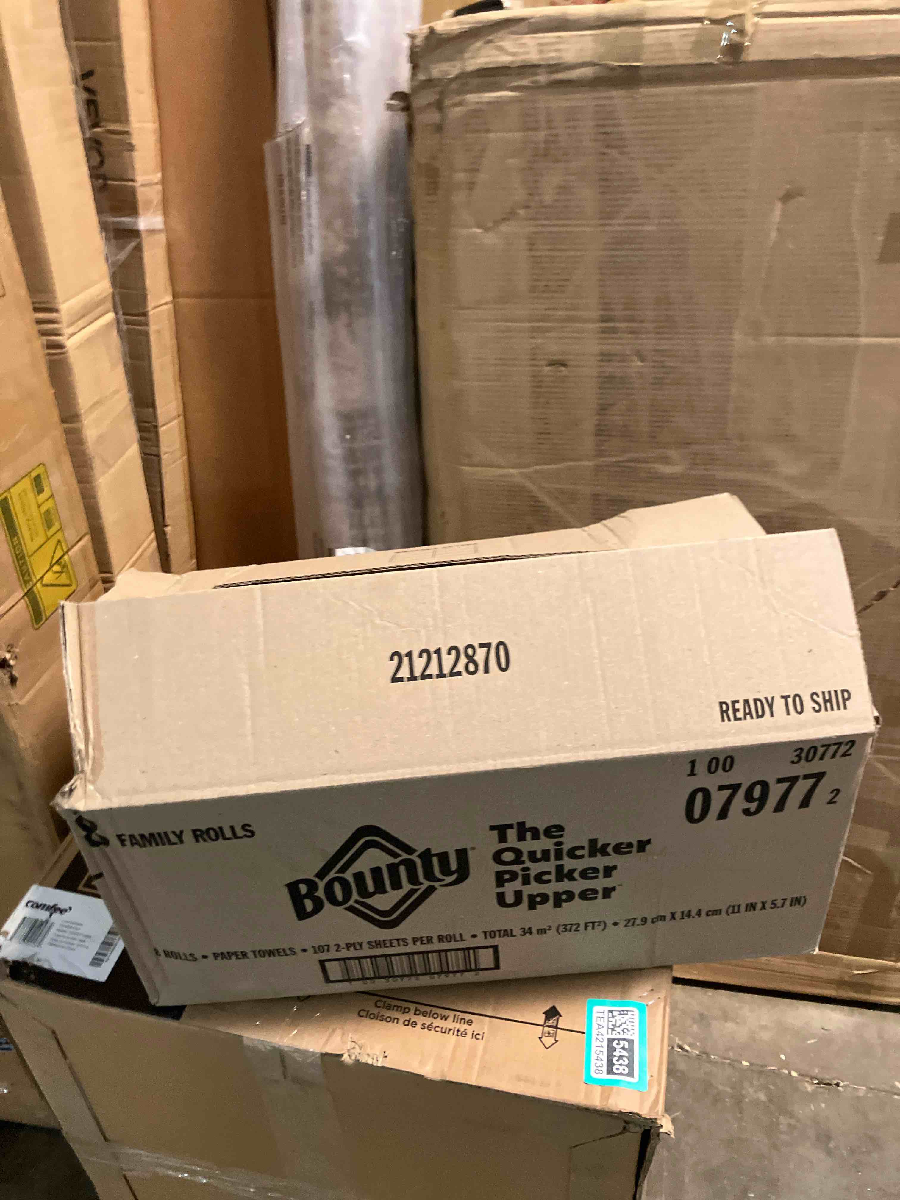 Condition photo showing New/Like New for Bounty Quick Size Paper Towels, White, 8 Family Rolls Family 8 Rolls (107 Sheets)