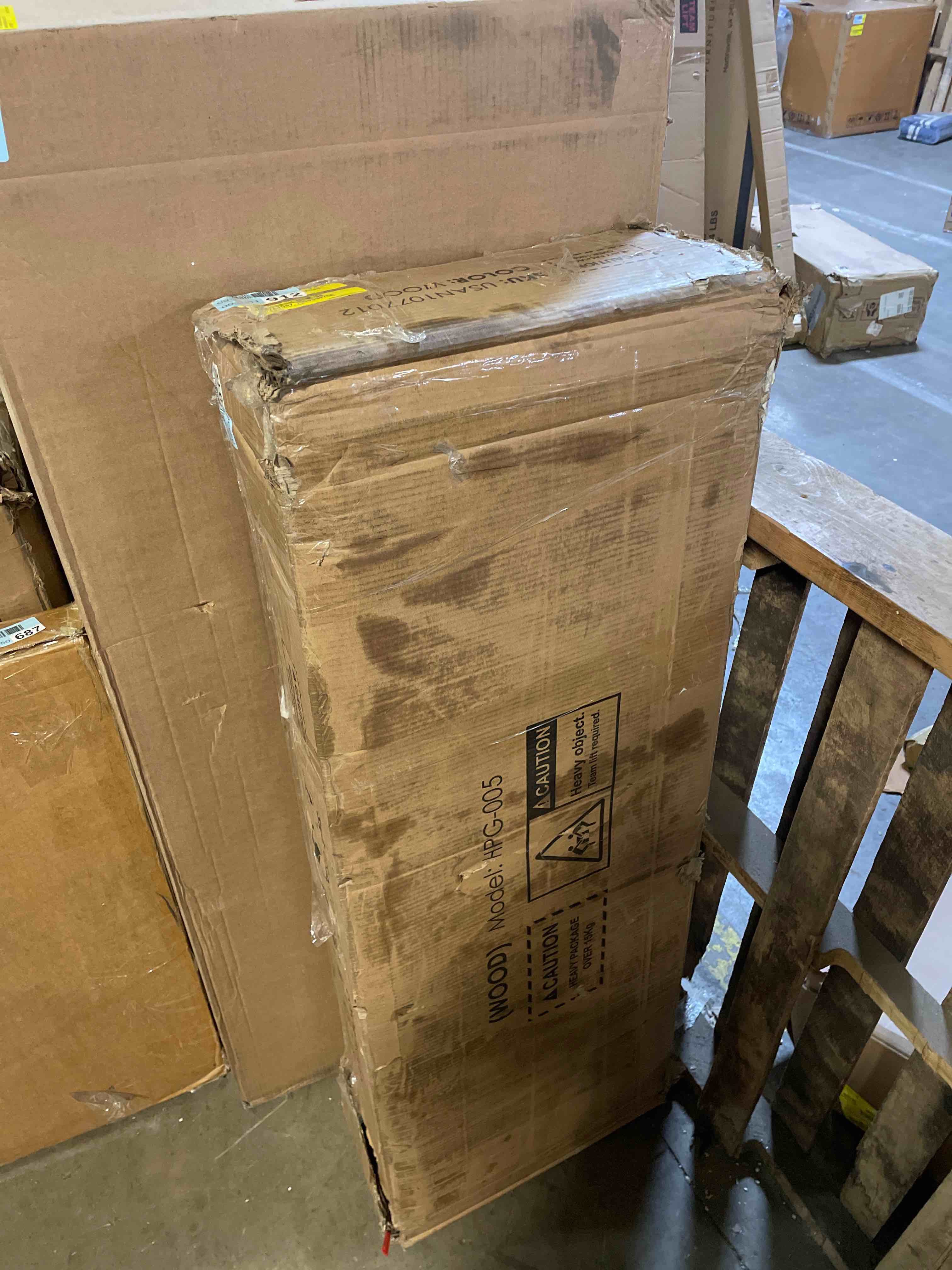 Condition photo showing New/Like New for Kostival 6 - Drawer Dresser 