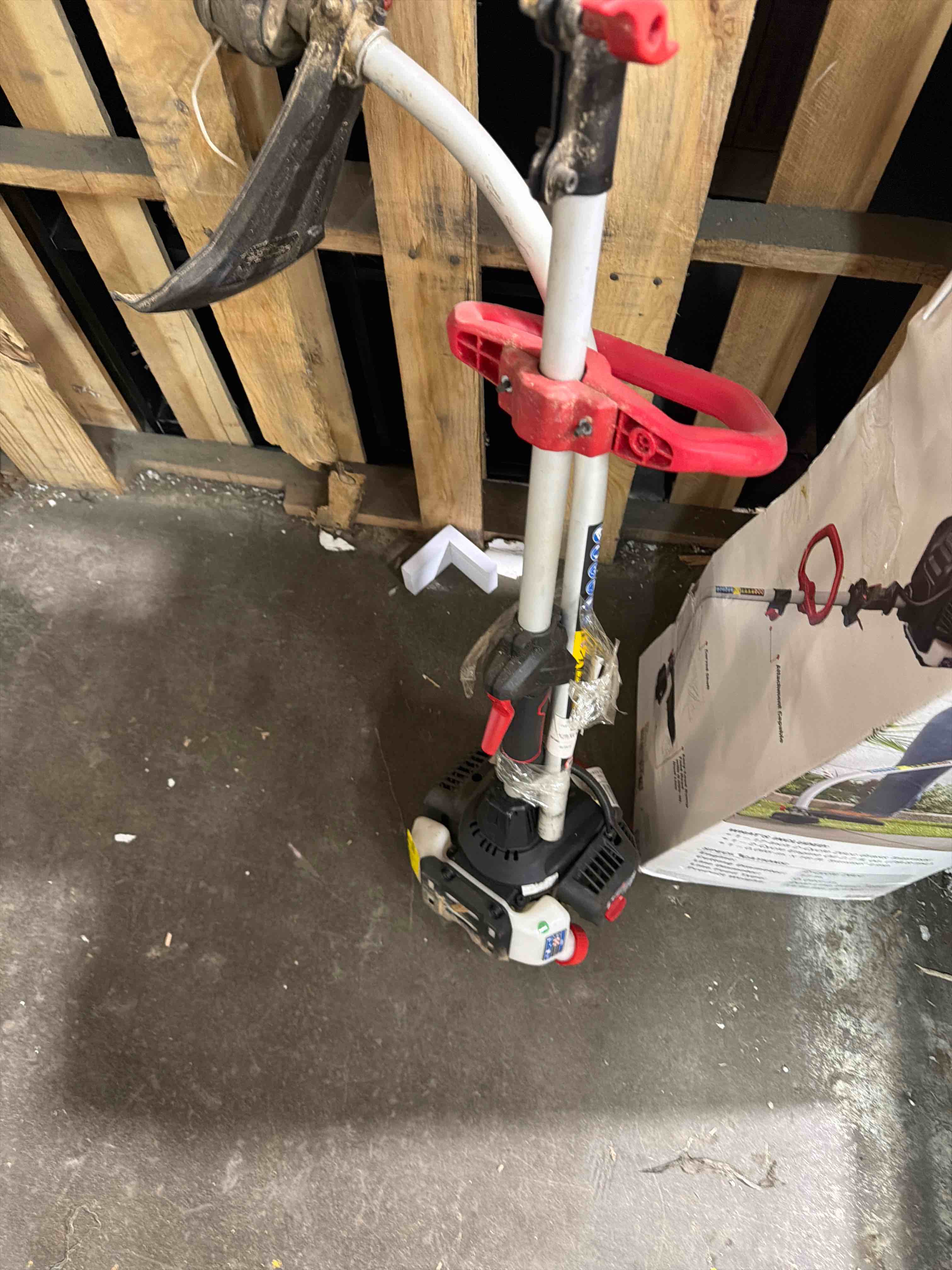 Condition photo showing As Is for Hyper Tough 26cc 2 Cycle Gas 17  Curved Shaft String Trimmer