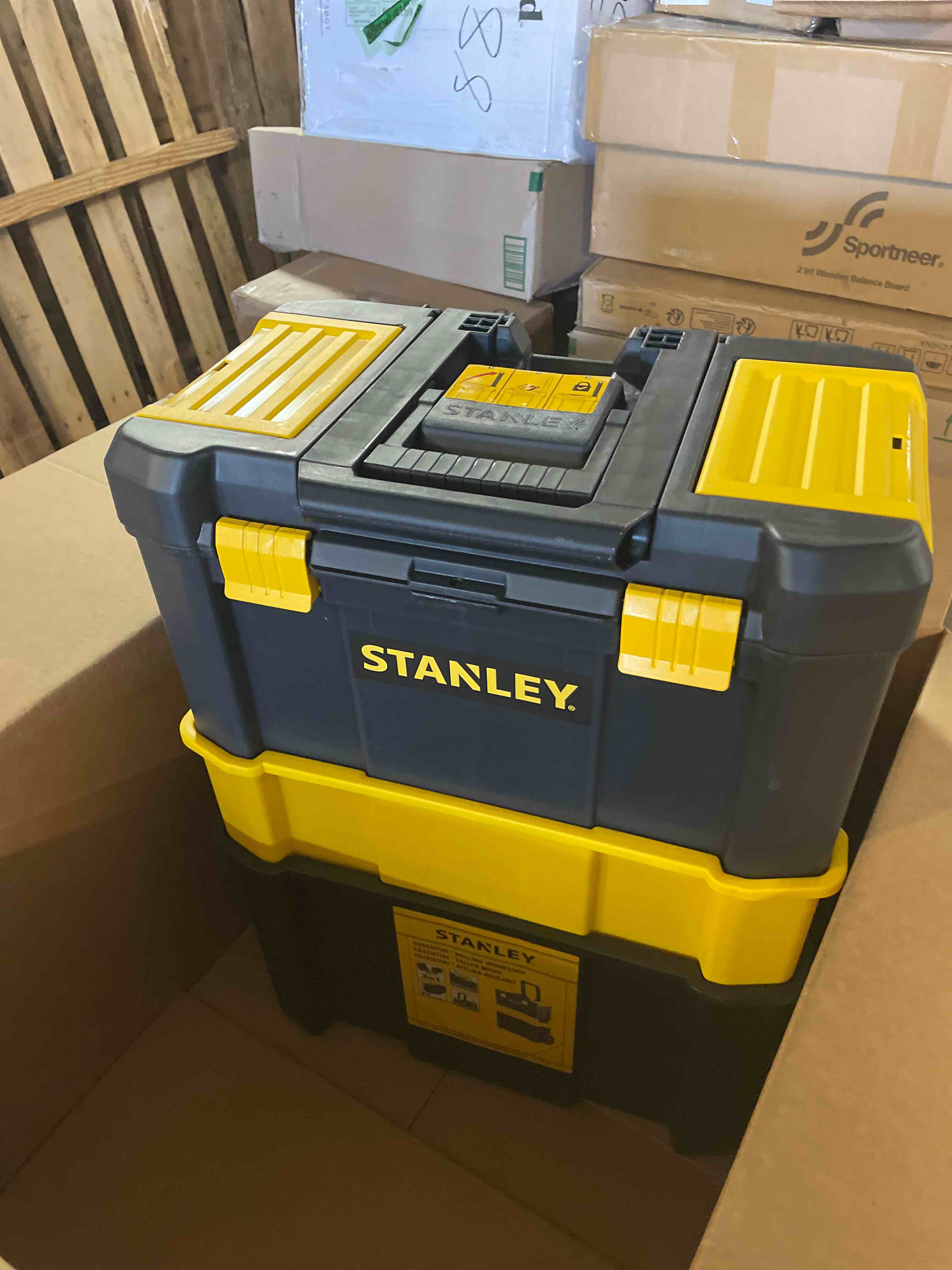 Condition photo showing Good Condition for Stanley Hand Tools STST18613 3 In 1 Rolling Workshop by Stanley