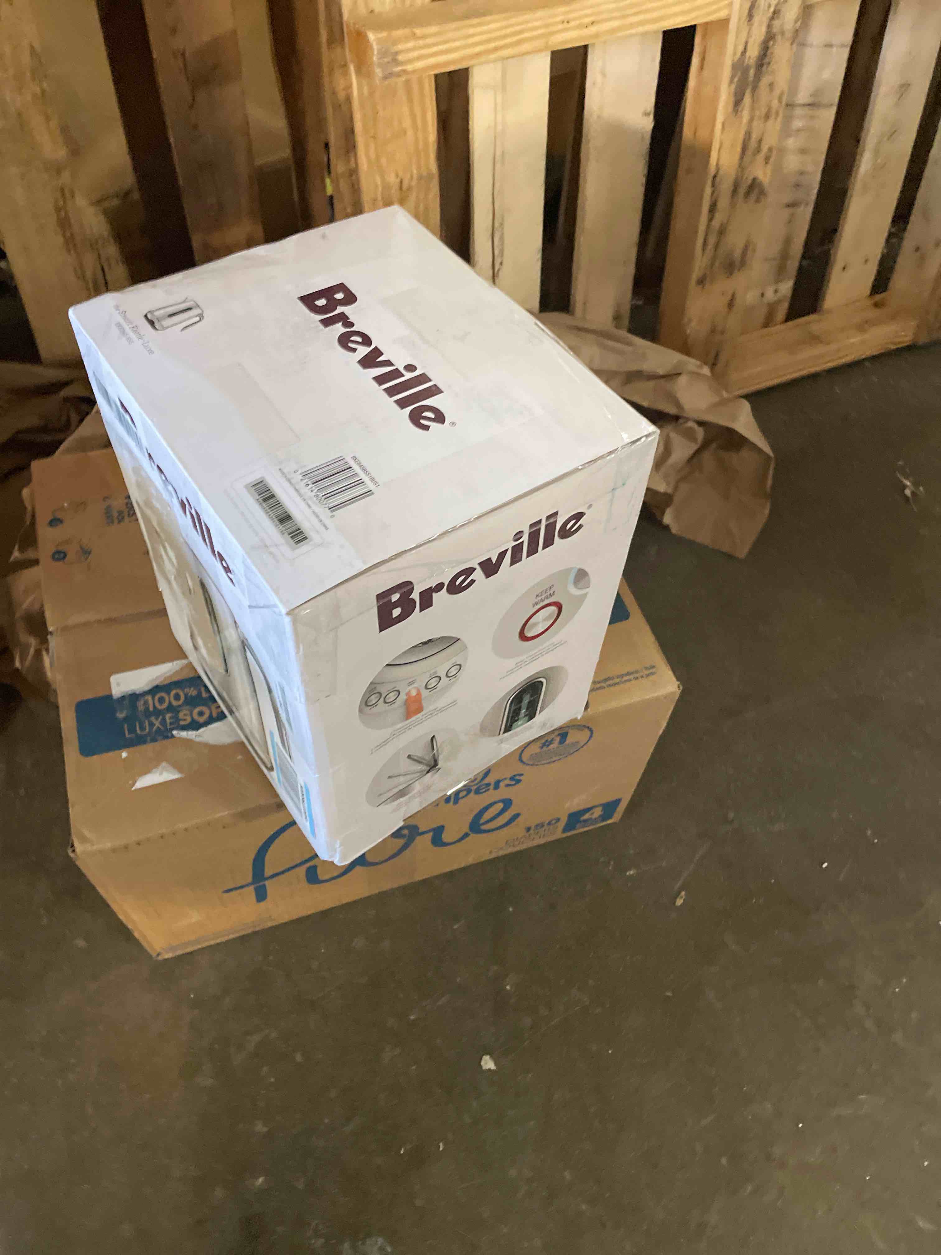 Condition photo showing As Is for Breville BKE845BST Smart Kettle Luxe Water Heater, 7 Cup, Black Stainless Steel