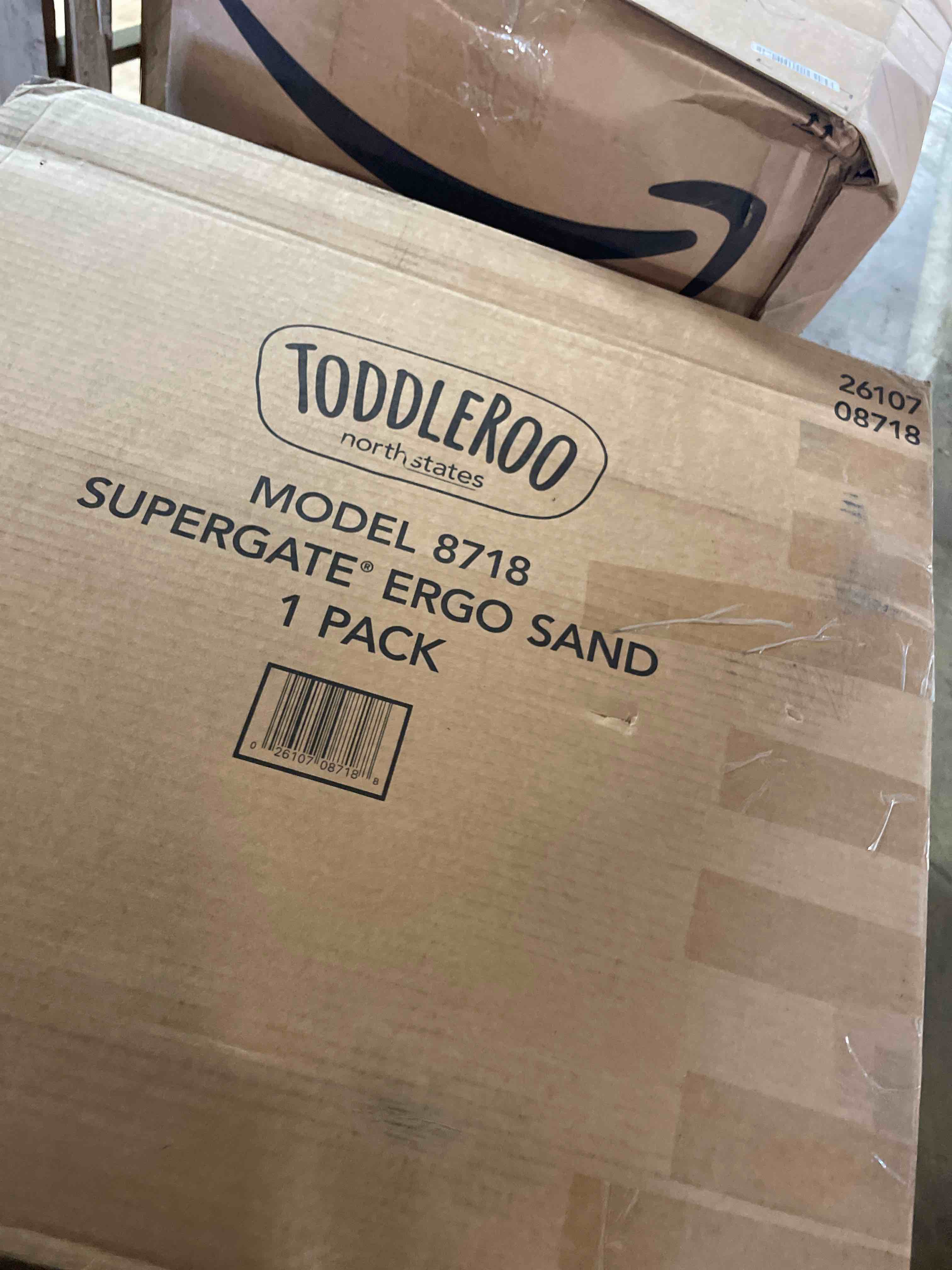 Condition photo showing New/Like New for Toddleroo by North States - Supergate Ergo Baby Gate: Plastic Baby Gate for Stairs & Doorways - Adjustable Indoor Safety Gate - Made in USA - 26 to 42 Inches Wide - 26 Inches Tall - Sand