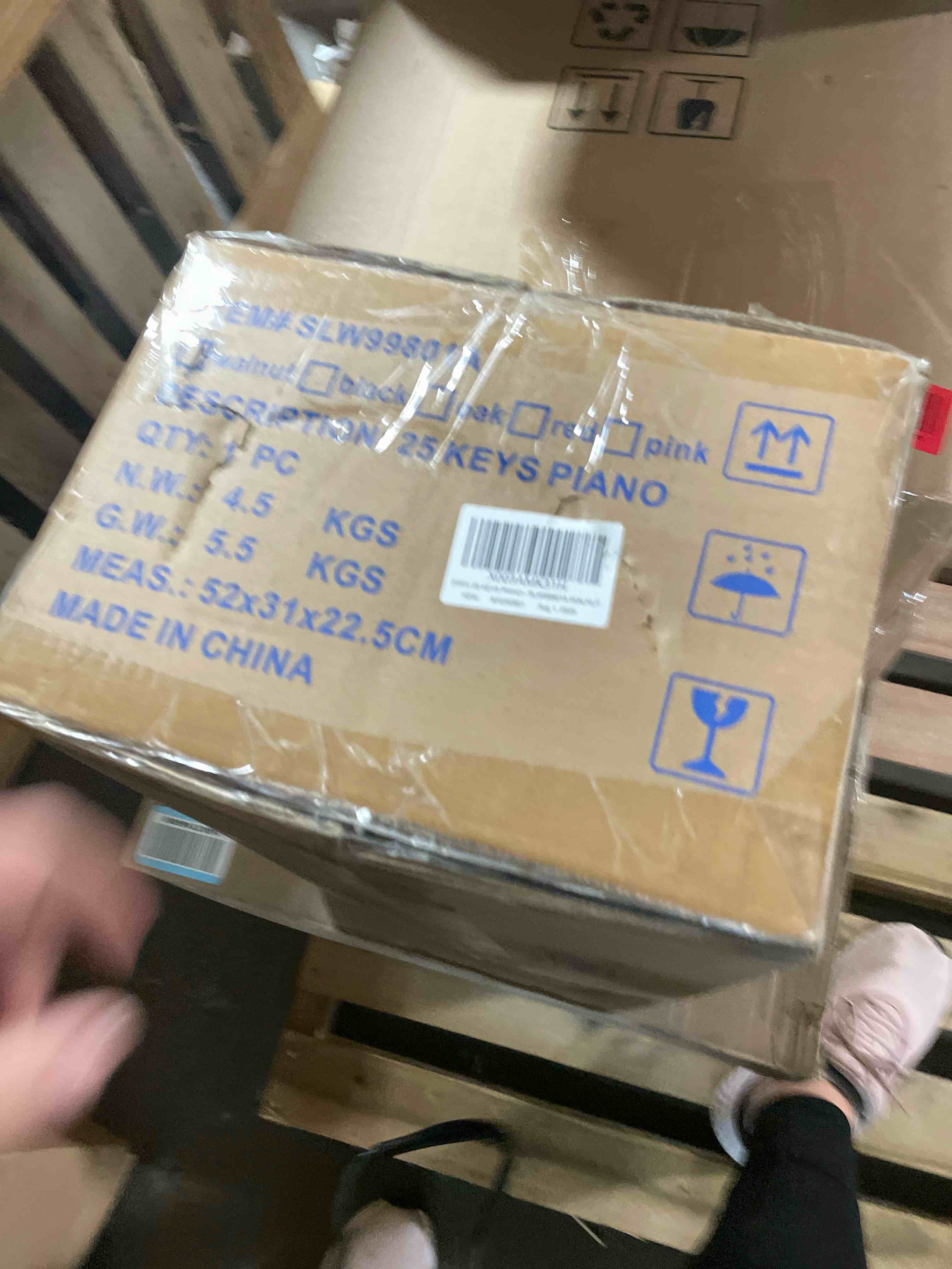 Condition photo showing Good Condition for ZIPPY Kids Piano Keyboard, 25 Keys Digital Piano for Kids, Mini Music Educational Instrument Toy, Wood Toy for Toddlers Girls Boys (Walnut)