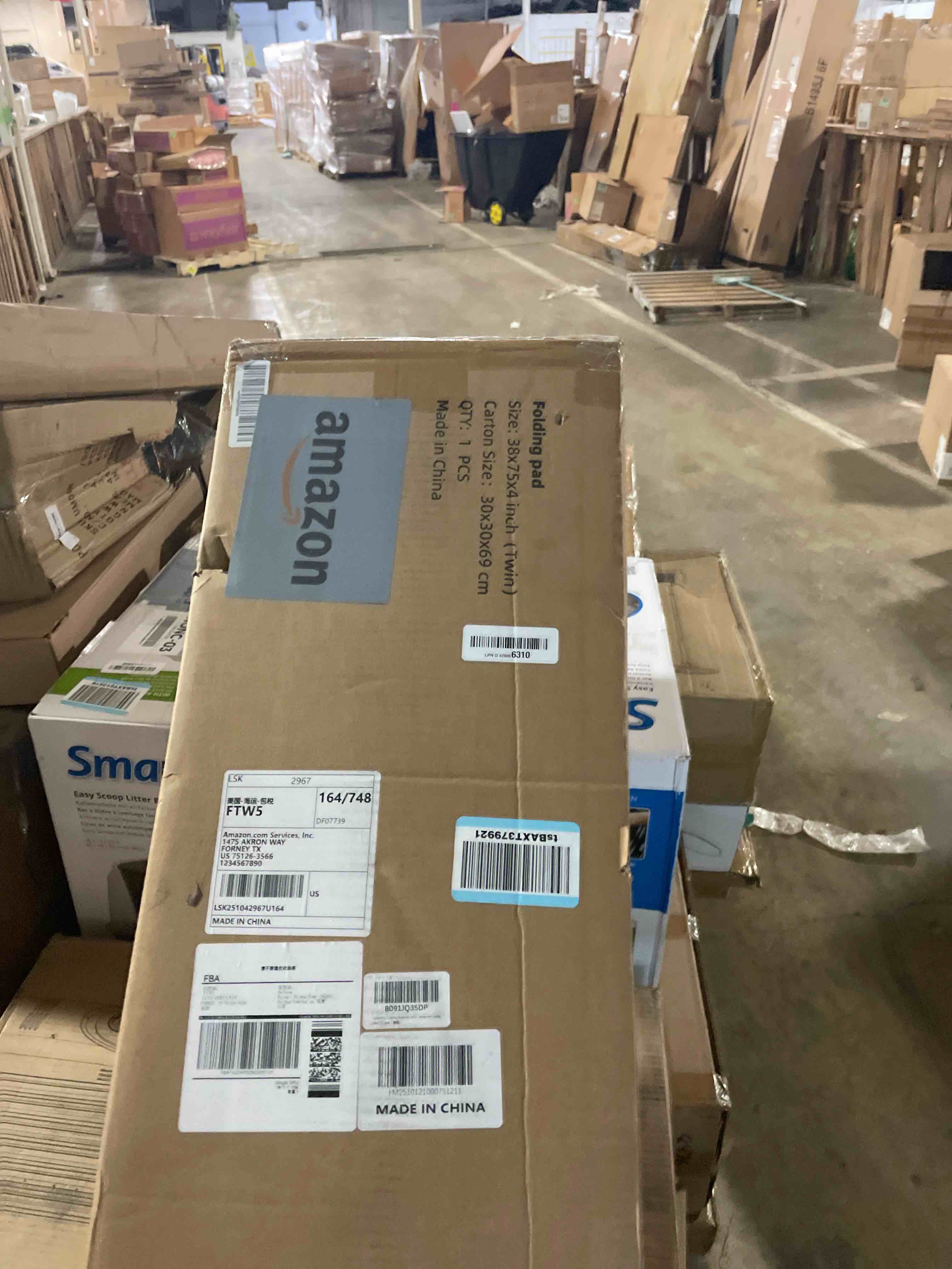 Condition photo showing New/Like New for SINWEEK Tri-Folding Mattress Foam Topper 38 x 75 x 4 Inch Folding Pad with Removable Cover T (38 x 75 Inch) High Support Foam