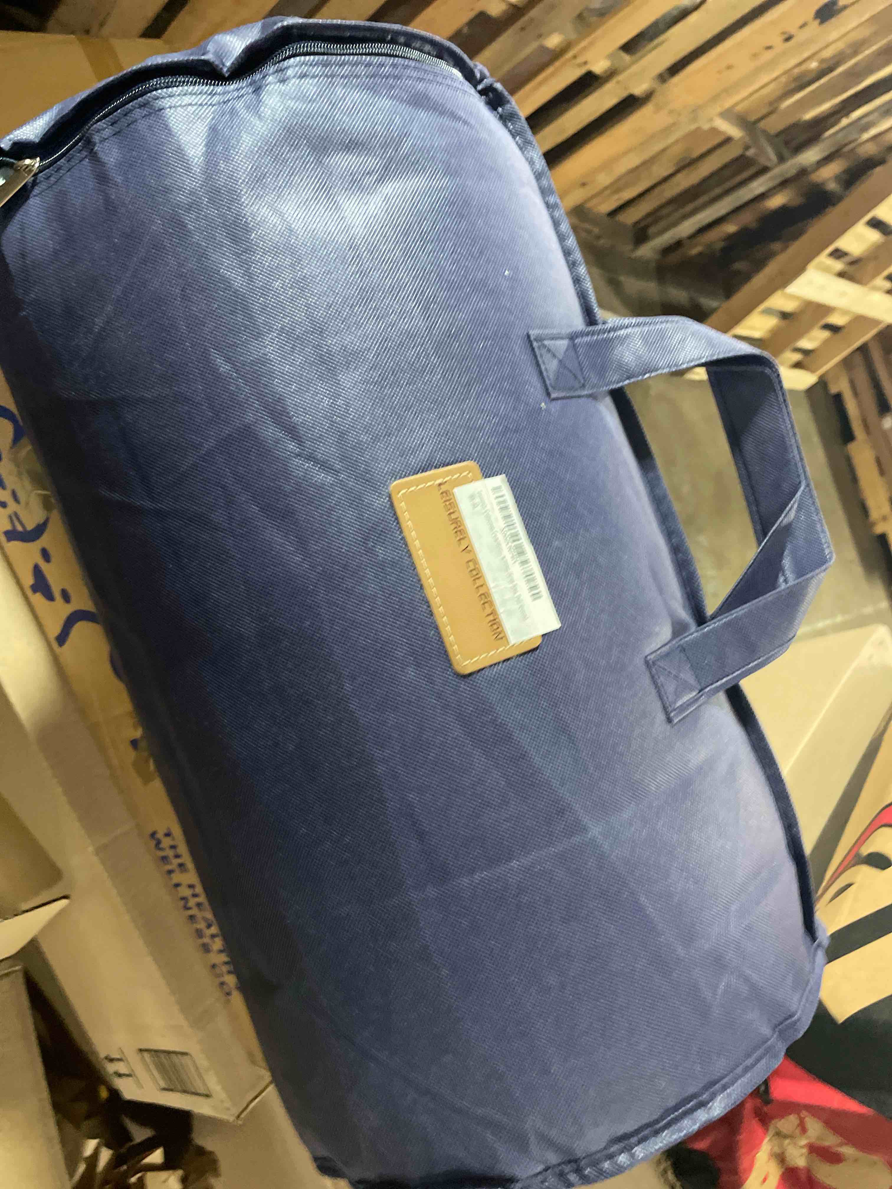 Condition photo showing Good Condition for 2025 Premium Upgraded Non-Vacuum Bed Quilt All Seasons 100% Cotton Filled Comforter - Reversible Lightweight Soft Breathable Fluffy (Grey Blue, Full/Queen) Grey Blue Full/Queen