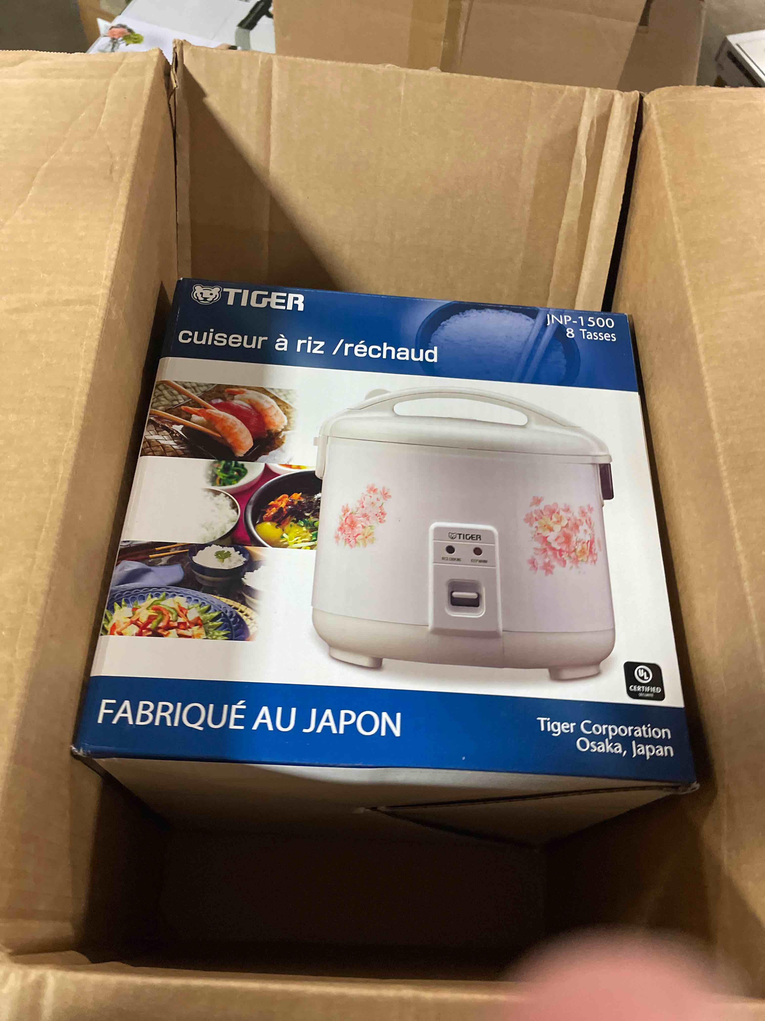 Condition photo showing New/Like New for Tiger JAZ-A18U-LF 10 Cup Capacity White Rice Cooker with Non-Stick Inner Pot, Retractable Power Cord, and Keep Warm up to 12 hours (Flower)