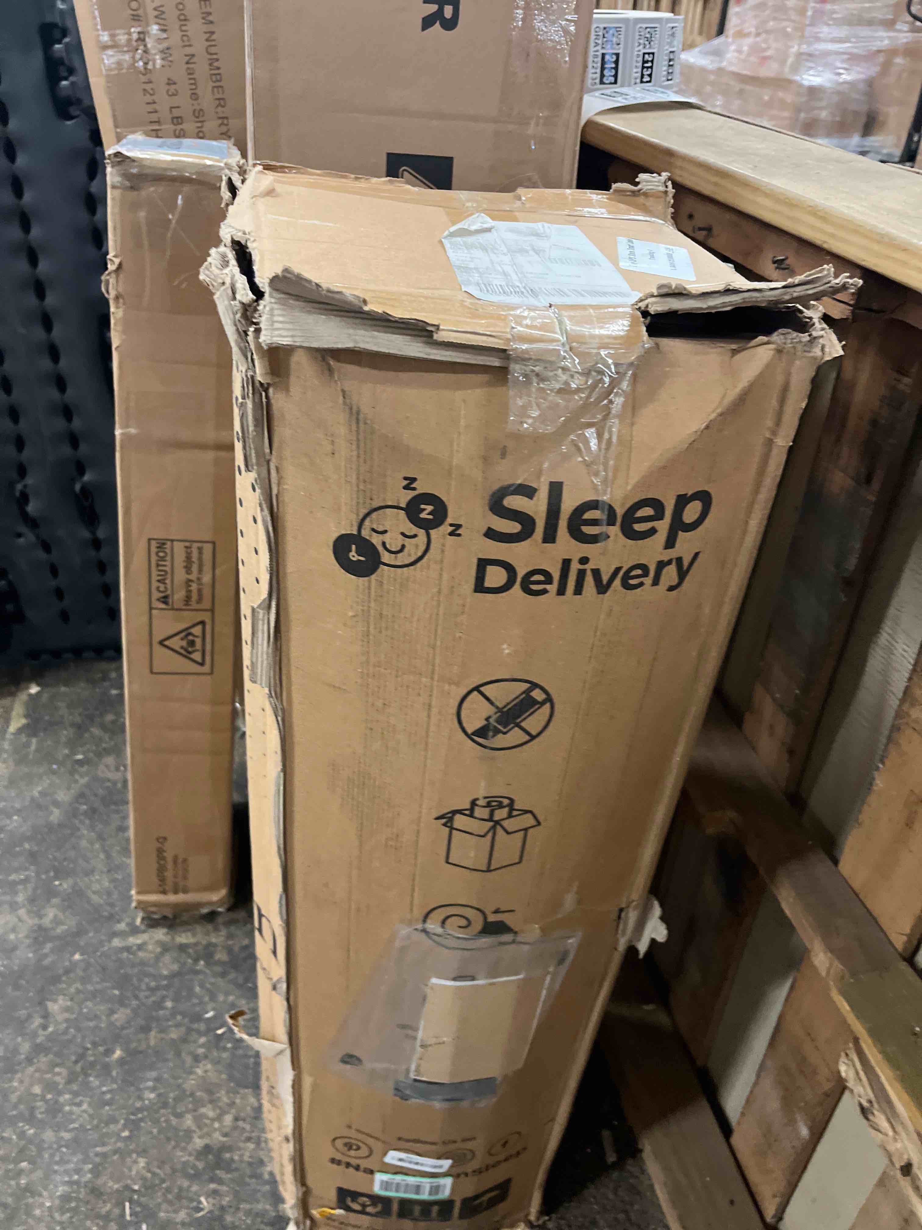Condition photo showing New/Like New for nap queen elsa 6 innerspring mattress twin-xl