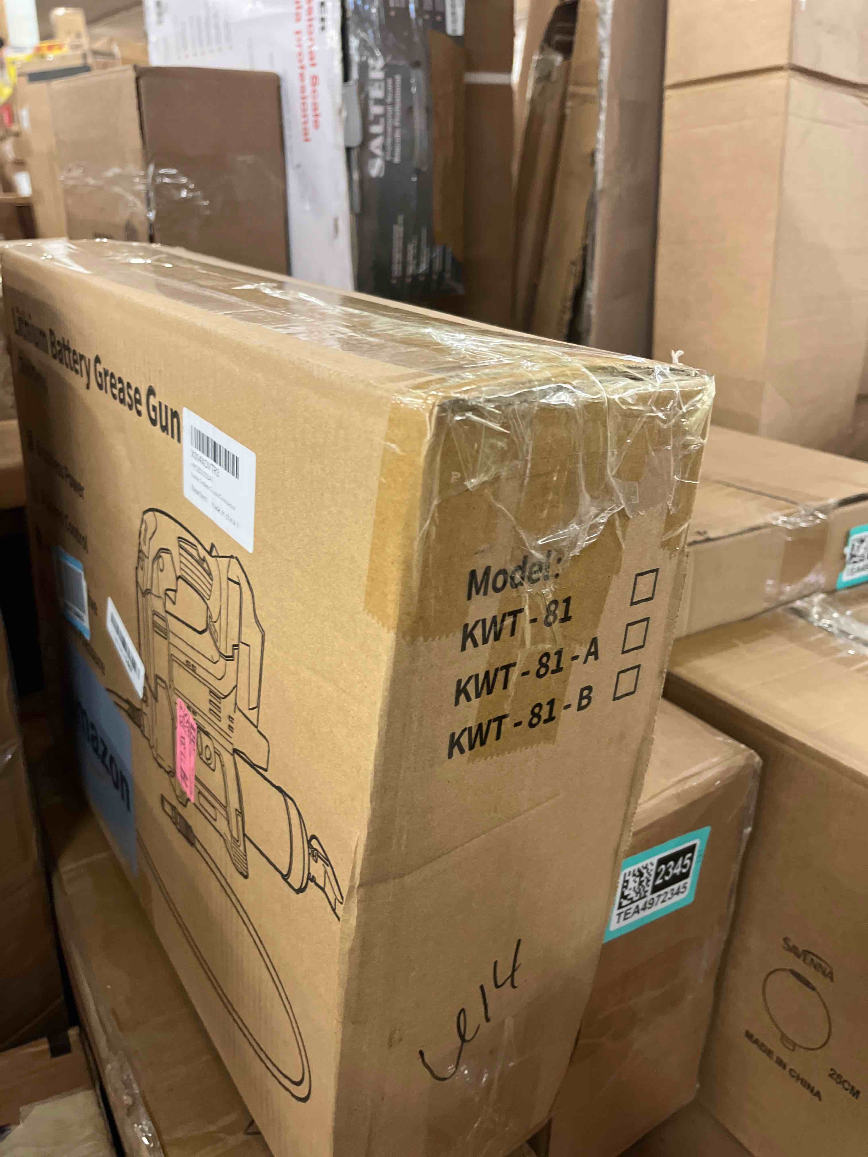 Condition photo showing New/Like New for ecarke cordless grease gun, compatible with dewalt 20v battery (tool only), 3 speed adjustable flow, 12,000 psi max, 39'' hose, works with bulk & cartridge grease, for farm/truck/construction
