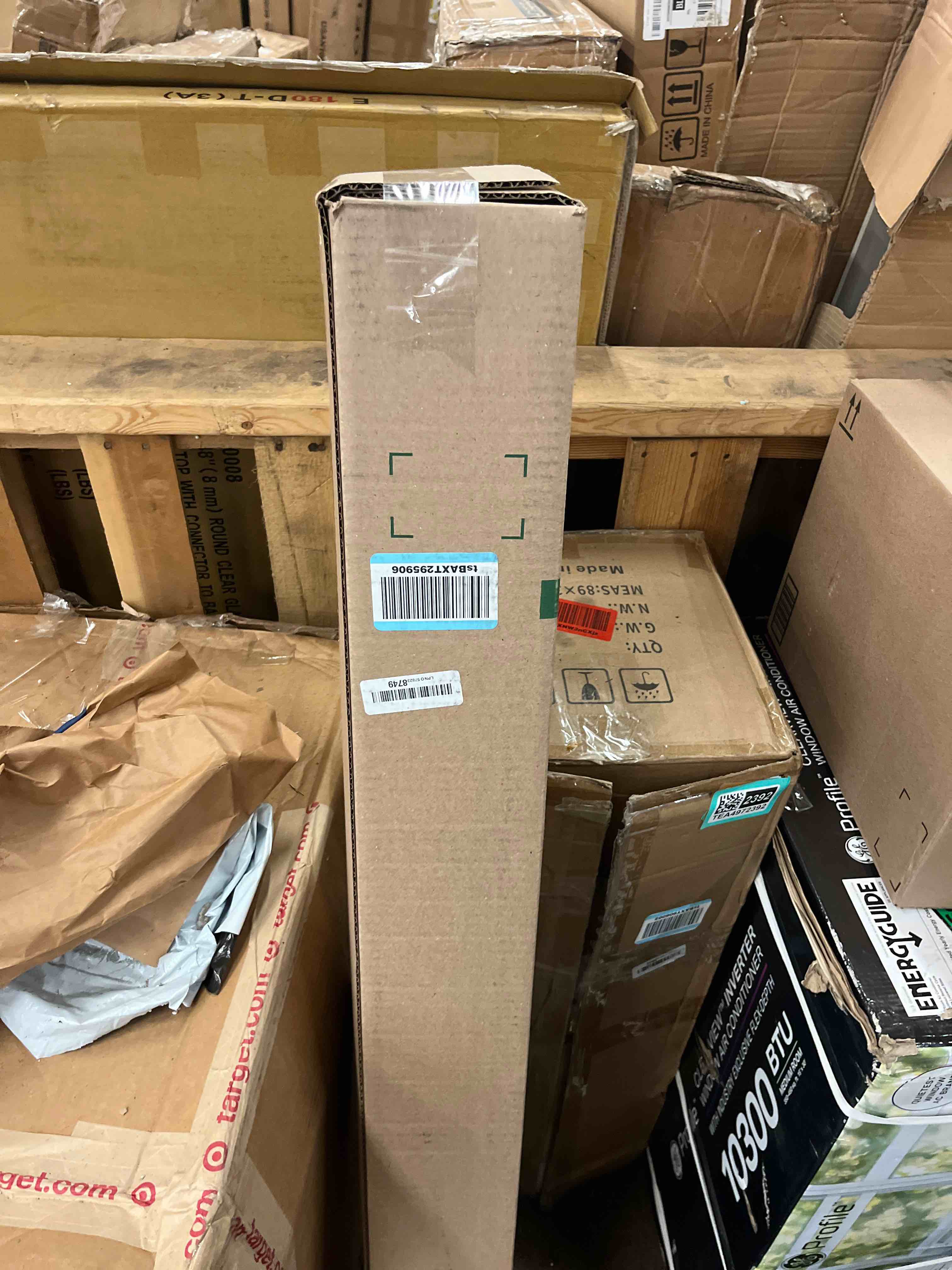 Condition photo showing New/Like New for homein one way privacy window film with tool window tint for home heat control sun blocking anti uv mirror reflective covering see out not in static cling no glue black-silver 35.4" x 78.7"
