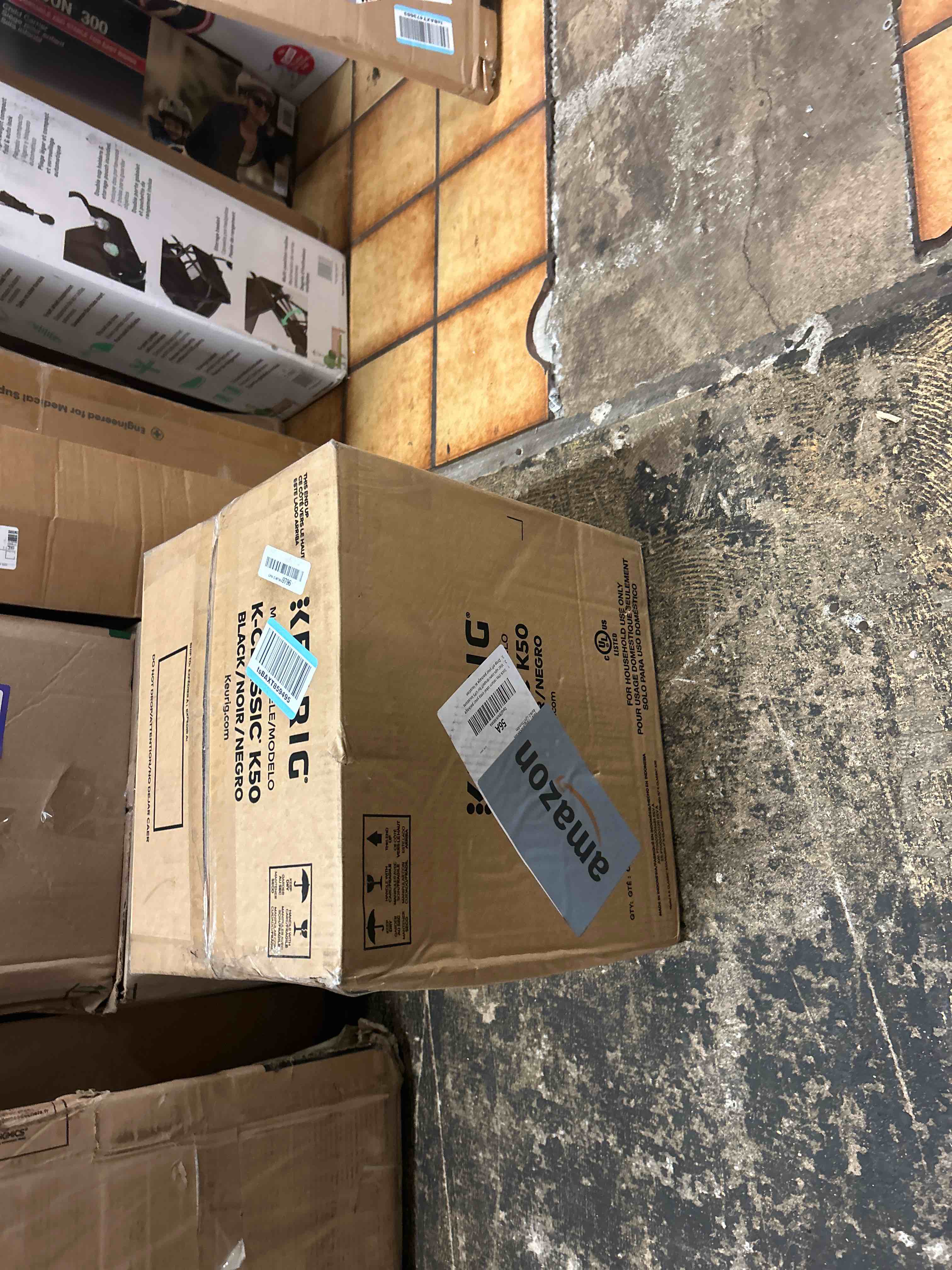 Condition photo showing New/Like New for keurig k-classic pod coffee maker - black