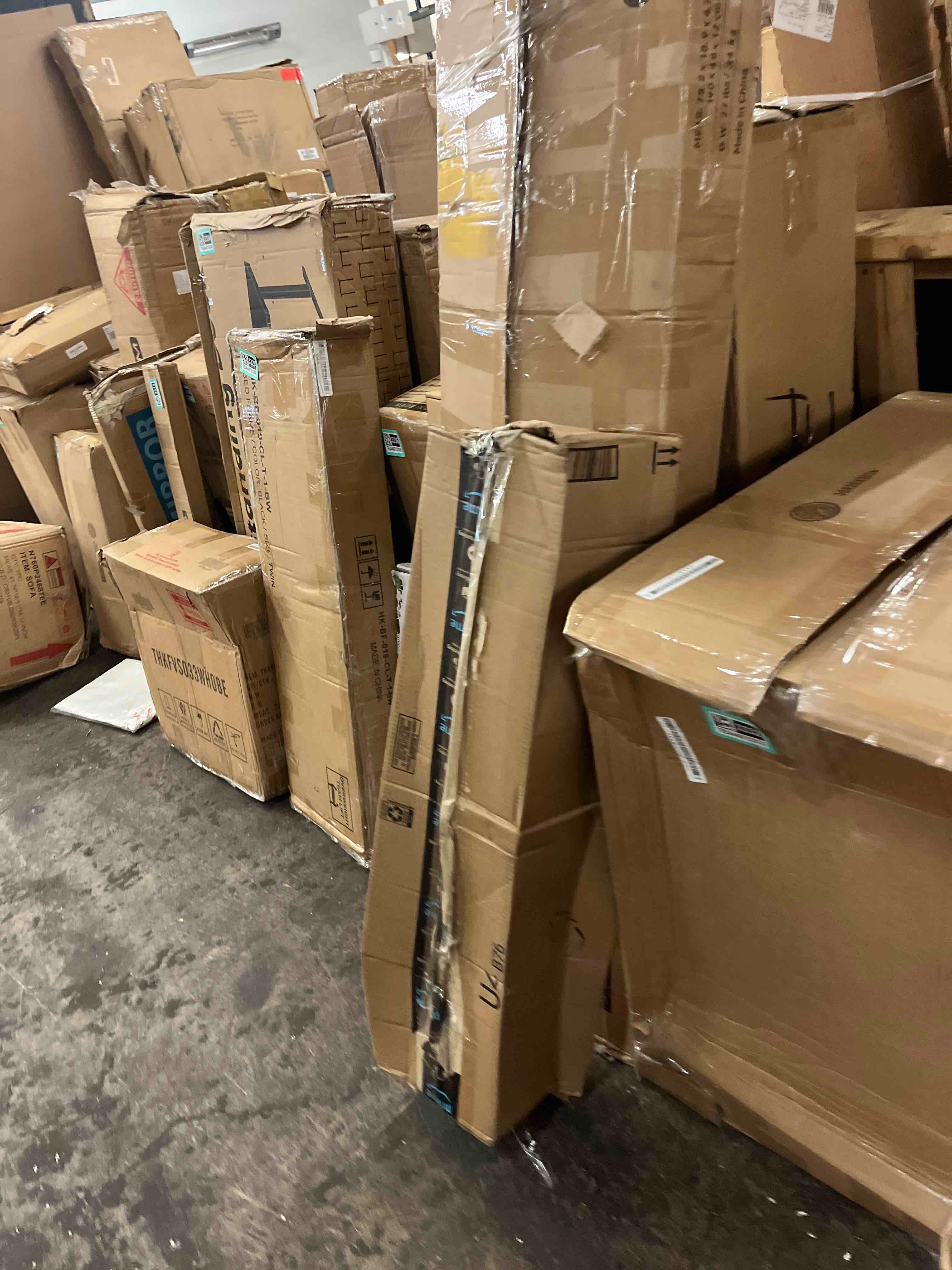 Condition photo showing New/Like New for hobbyzone fuselage with elevator/rudder servos: aeroscout, hbz3801