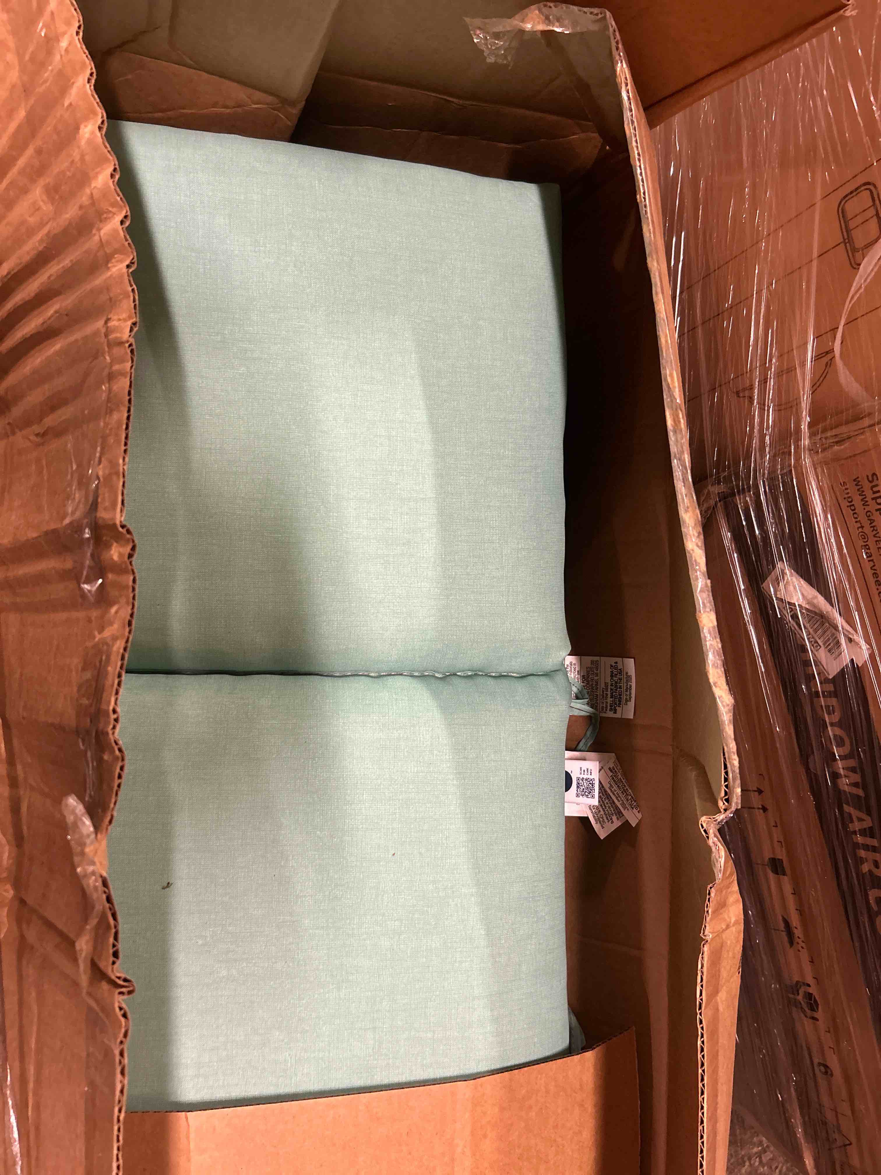 Condition photo showing New/Like New for arden 4-pack outdoor patio dining chair cushion, 20 x 44, rain-proof seat pad, fade-resistant outdoor cushion bright moss green leala