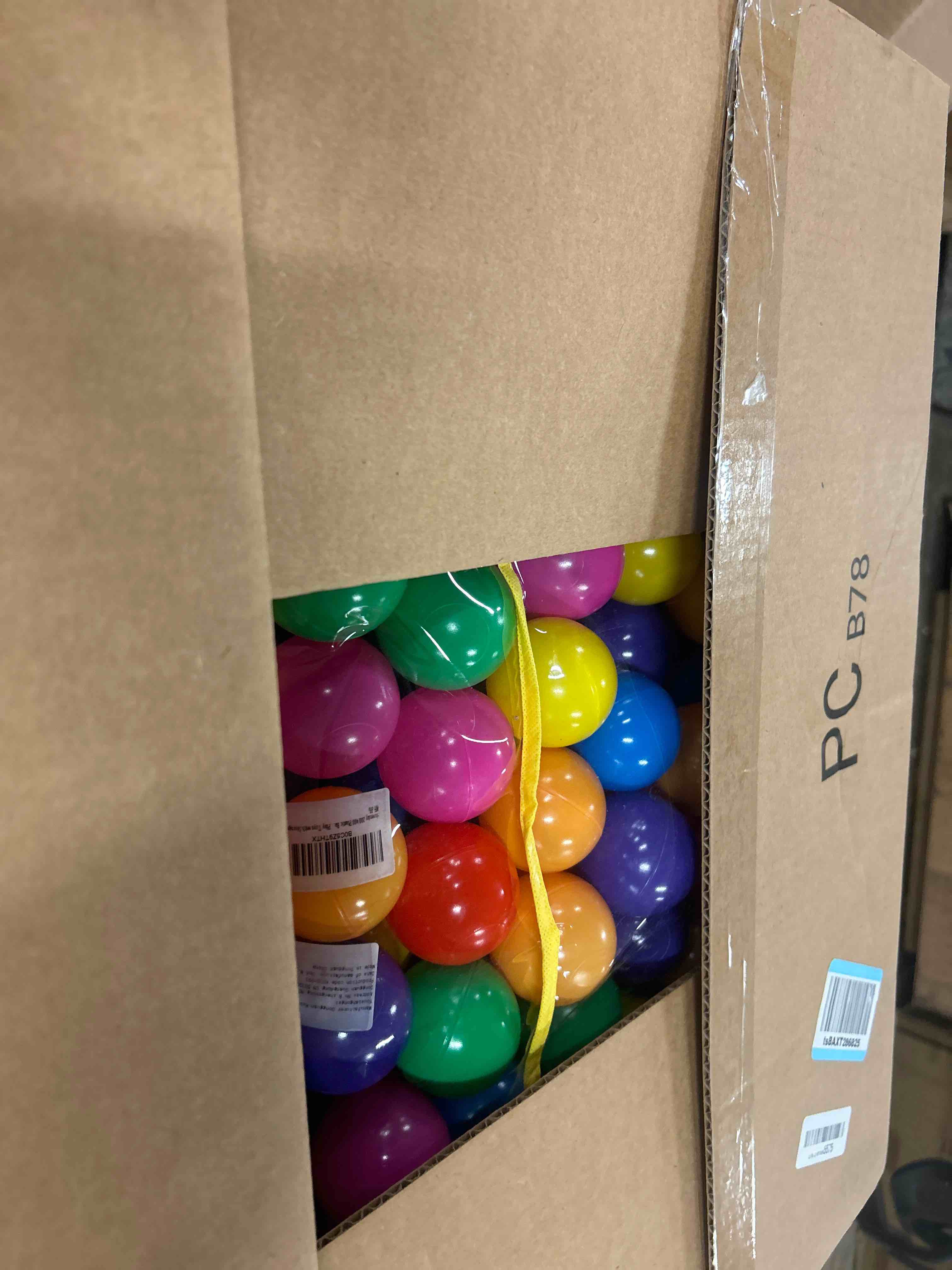 Condition photo showing New/Like New for hovenlay ball pit balls phthalate free bpa free crush proof plastic - 7 bright colors in reusable play toys for kids with storage bag