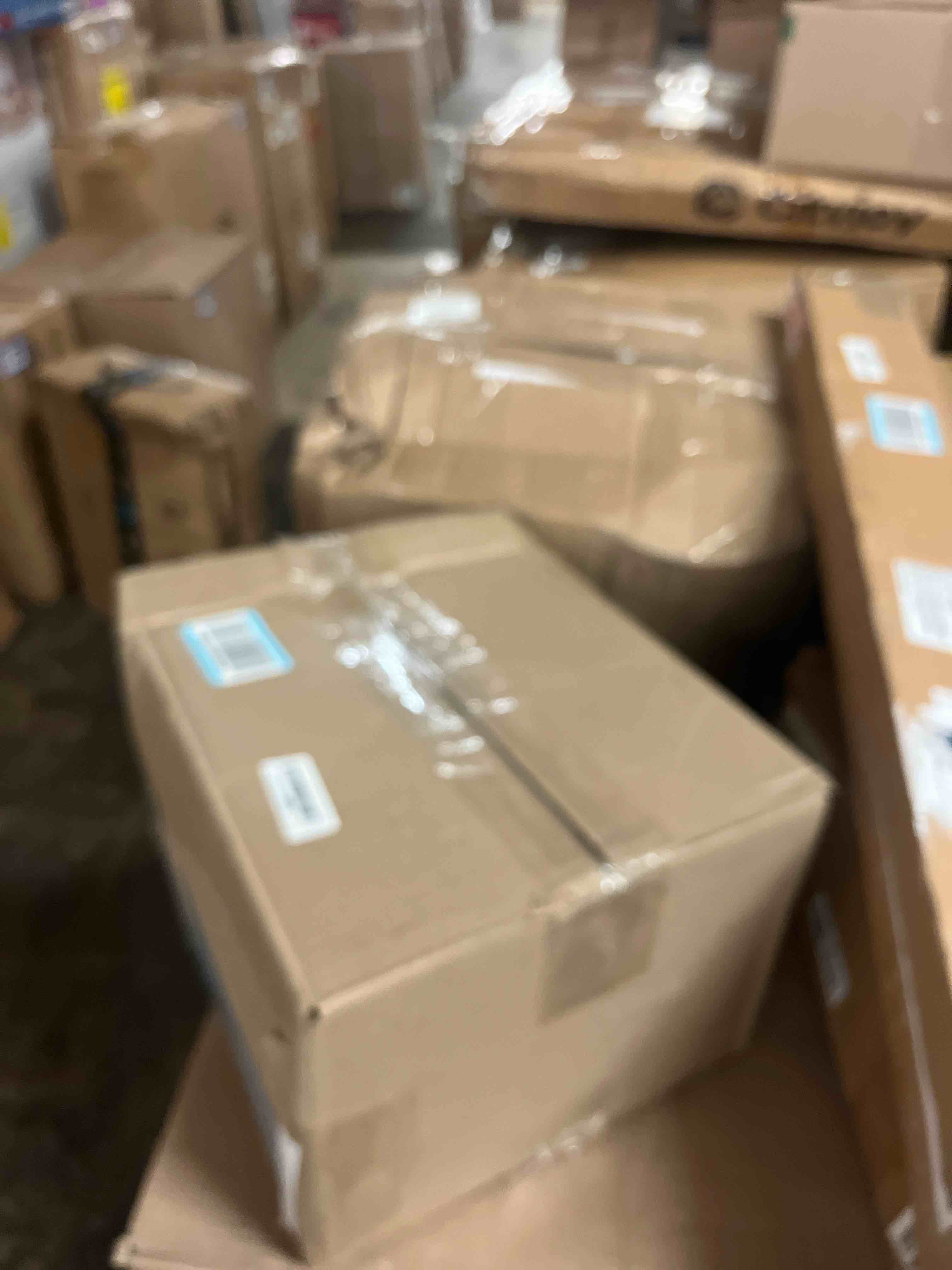 https://s3.amazonaws.com/lotting-images-prod/phillipi/TEA4974068_1785235581765.jpeg