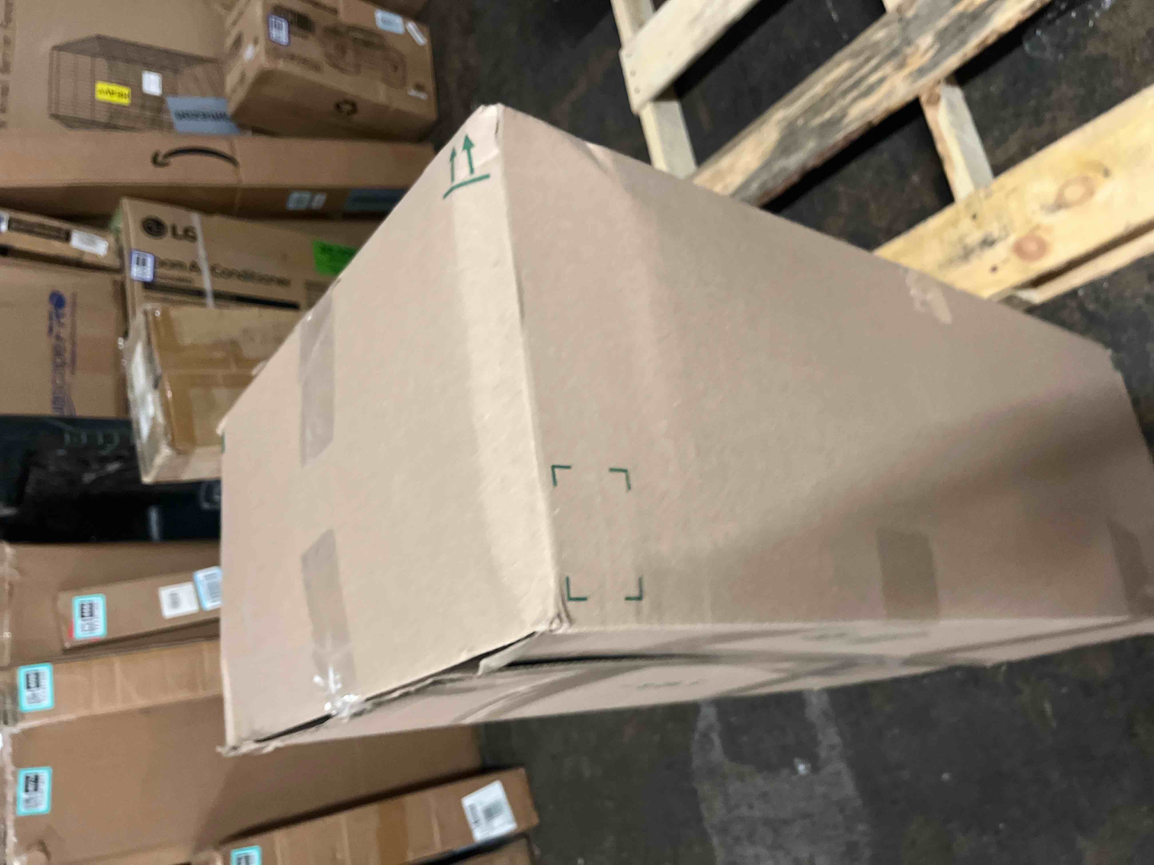 https://s3.amazonaws.com/lotting-images-prod/phillipi/TEA4974089_1785238813519.jpeg