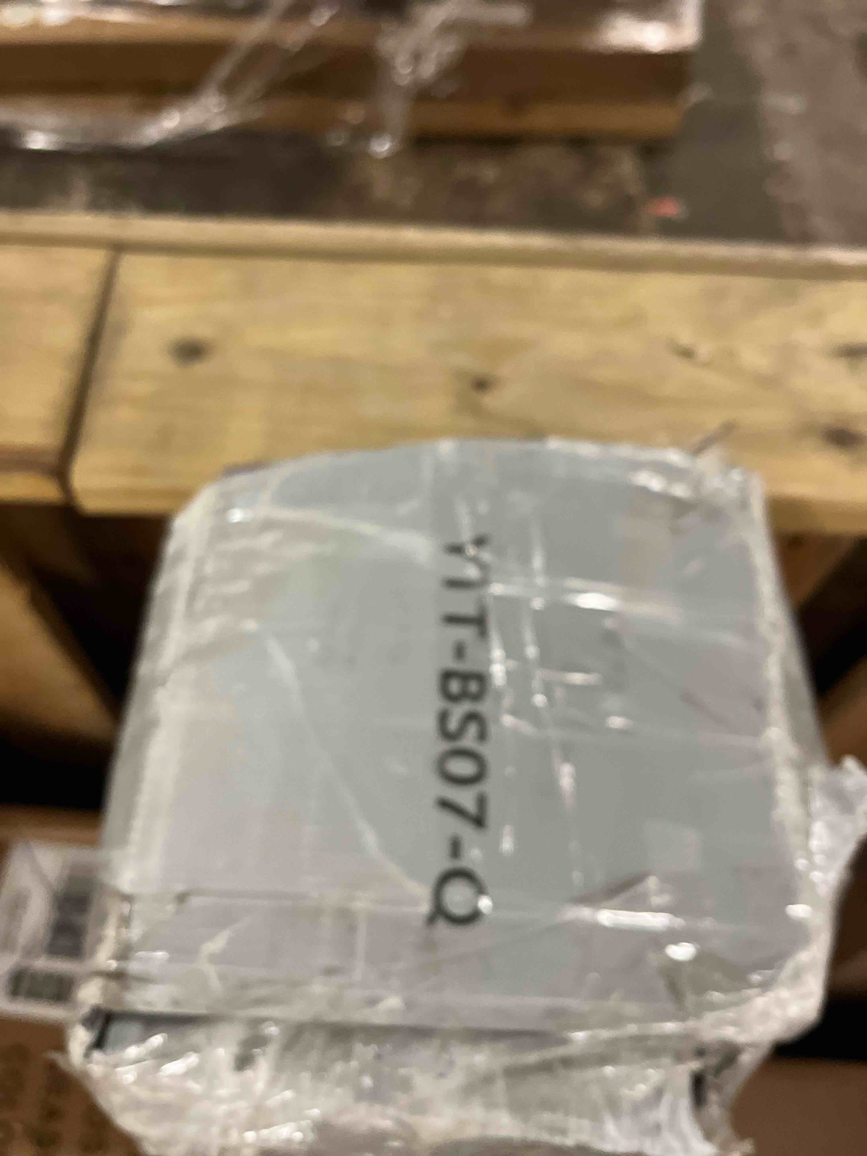 Condition photo showing New/Like New for box spring, metal frame mattress foundation with fabric cover, easy assembly, noise-free (7 inch, king)