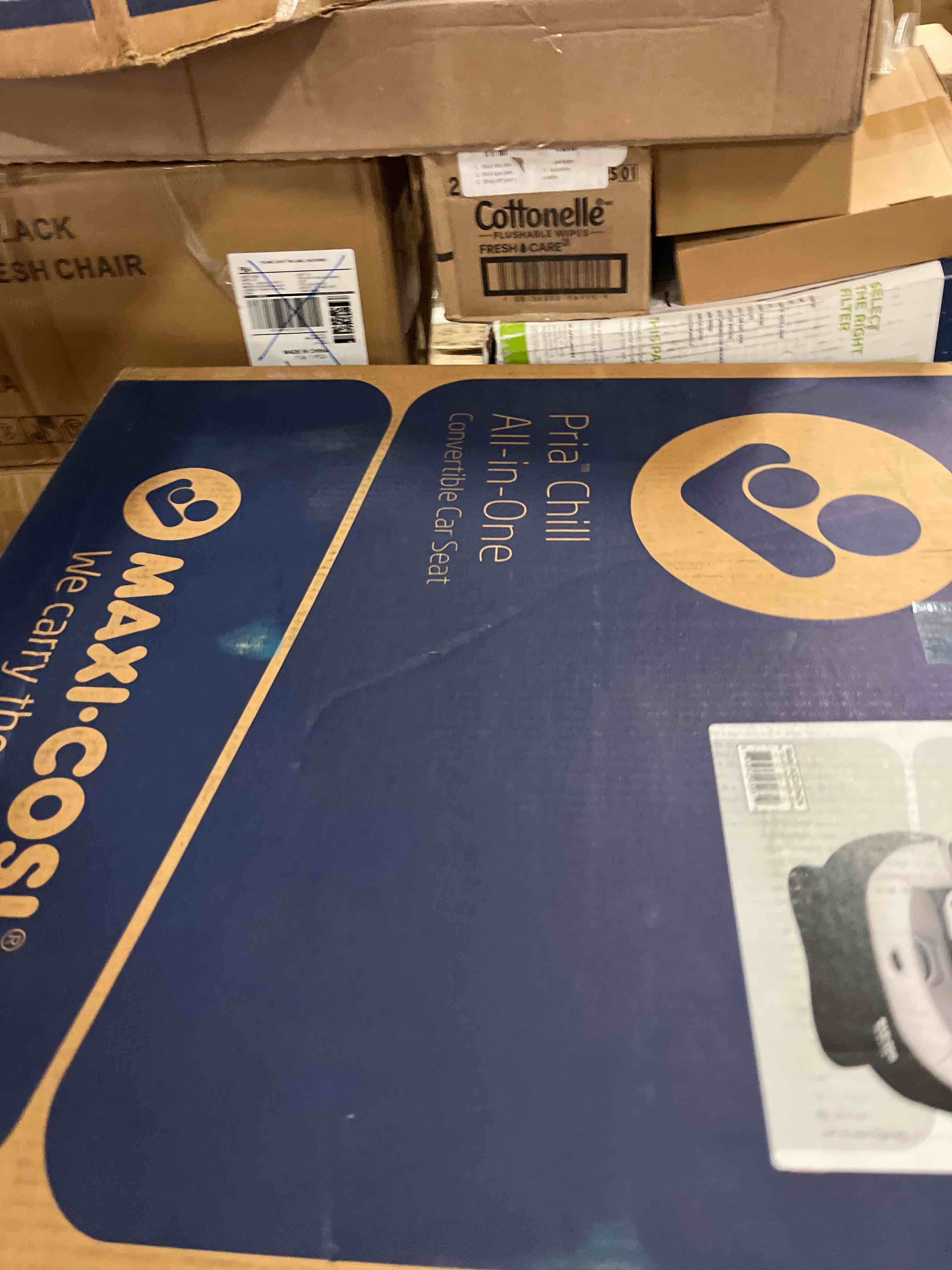 Condition photo showing New/Like New for maxi-cosi pria chill all-in-one convertible car seat - gray
