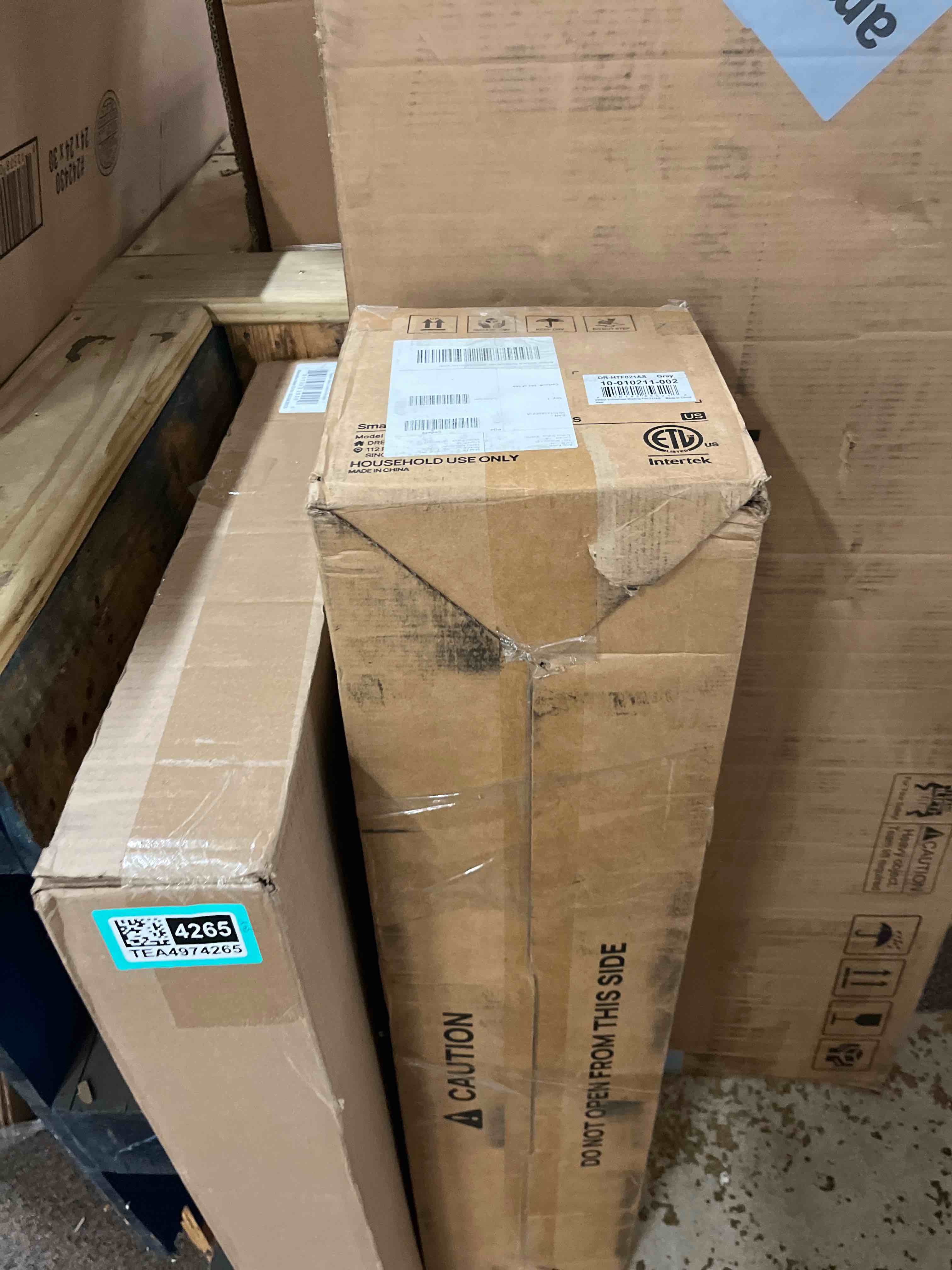 Condition photo showing New/Like New for dreo turbocool outdoor misting fan 711as, 33 ft/s high velocity, 20db quiet | 12 speeds, 4 modes, 150° customizable oscillating, smart standing fan for bedroom, dc motor, ipx4-rated weather resistant