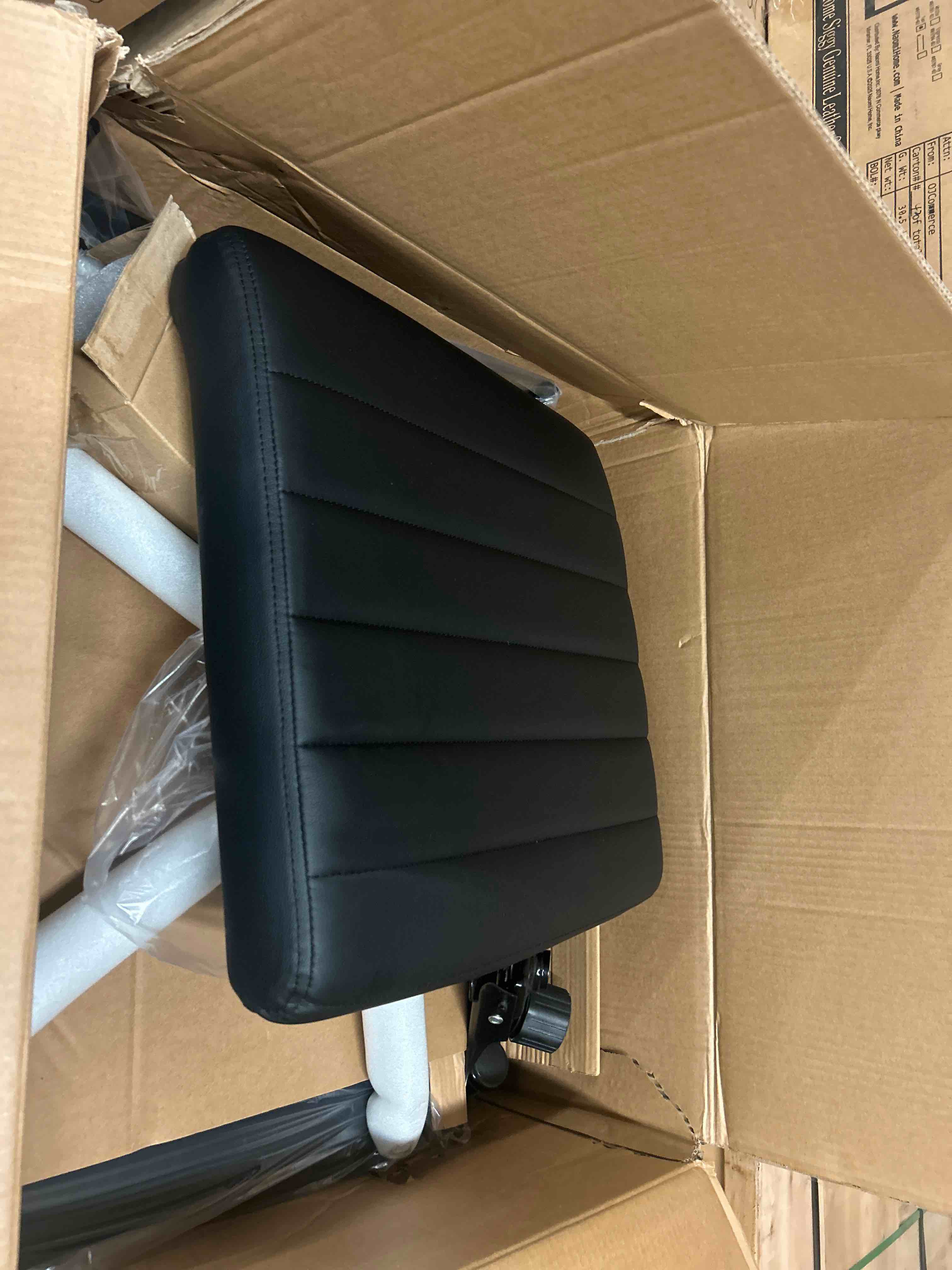 Condition photo showing New/Like New for bftou black pu stool chair with wheels height adjustable swivel vanity chair for home office desk chair with wide seat