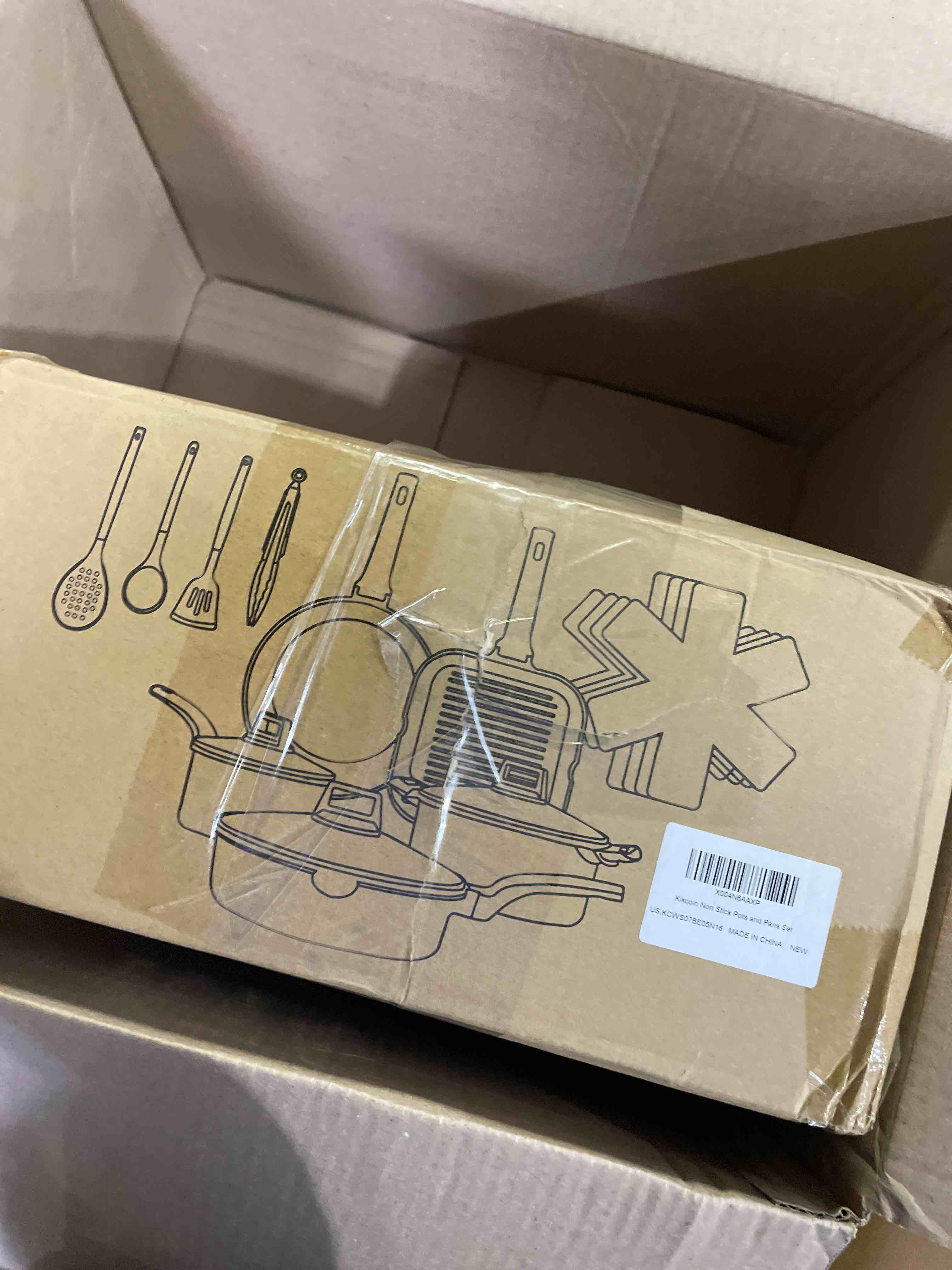 Condition photo showing Good Condition for kikcoin 16pcs ceramic pots and pans set non stick, includes a 9.5" grill pan, induction kitchen cookware sets, white nonstick rv kitchen camping cooking sets stackable (ptfe, pfos, pfoa free) ceramic white 16 piece