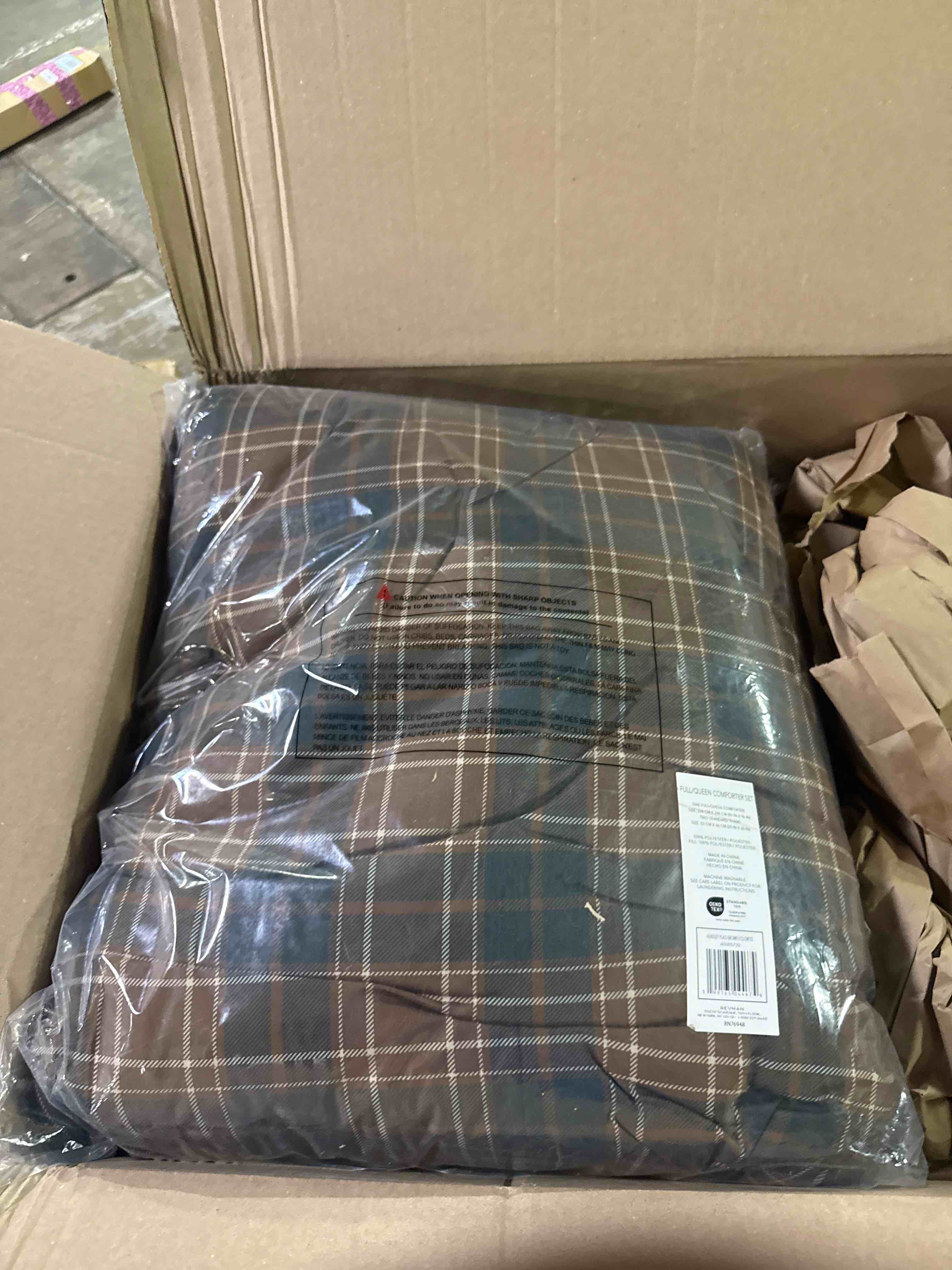 Condition photo showing New/Like New for eddie bauer - queen comforter set, soft & smooth printed bedding with solid reverse, 3 piece bed set with matching pillowcases (huntley plaid brown)