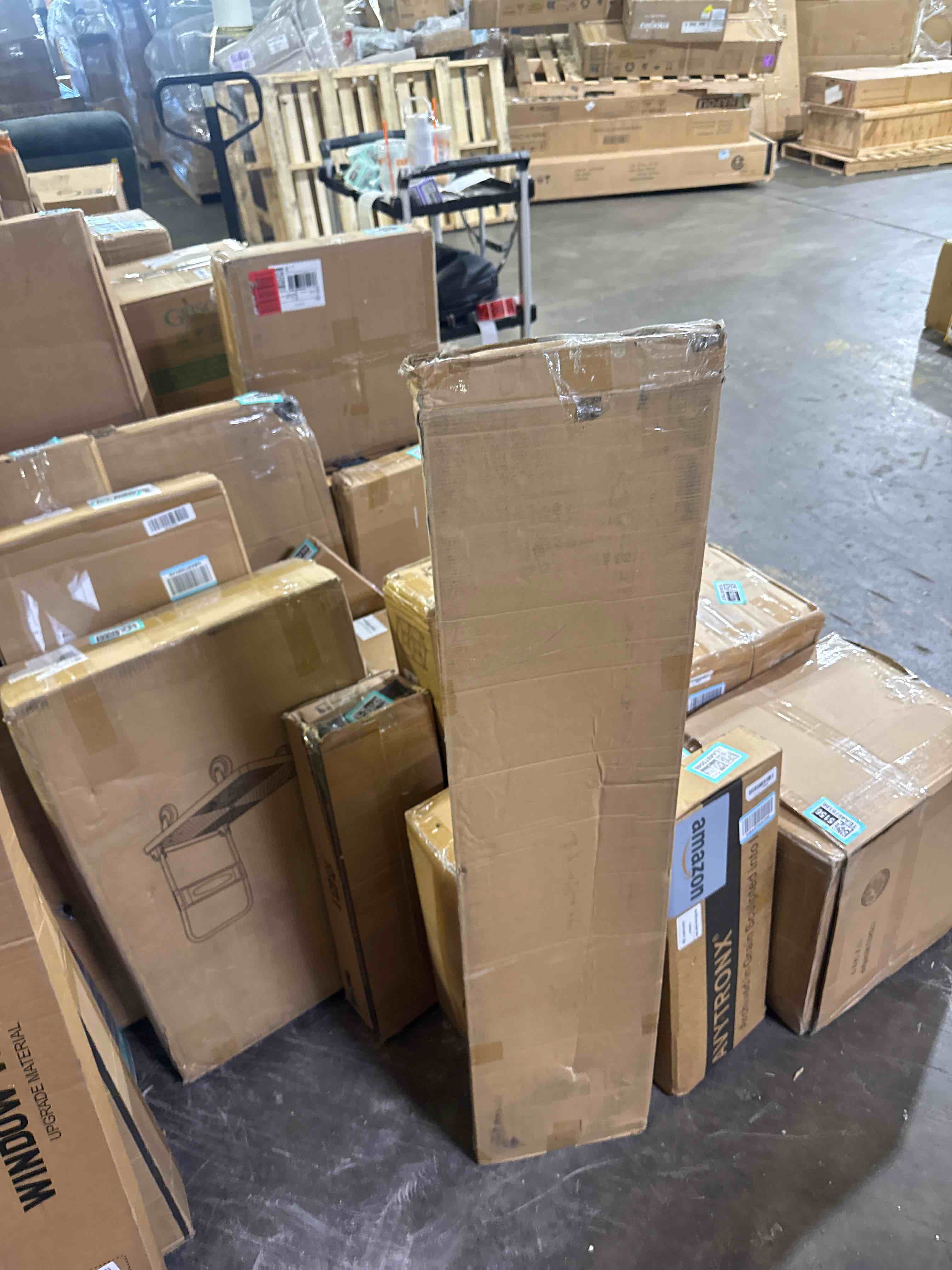 Condition photo showing New/Like New for beau jardin shepherd hook 48 inch 5 pack one piece structure no assembly required 2/5 inch heavy duty solid metal shepards for garden outdoor plants lantern mason jar wind chimes wedding small sh48 5 48 inch