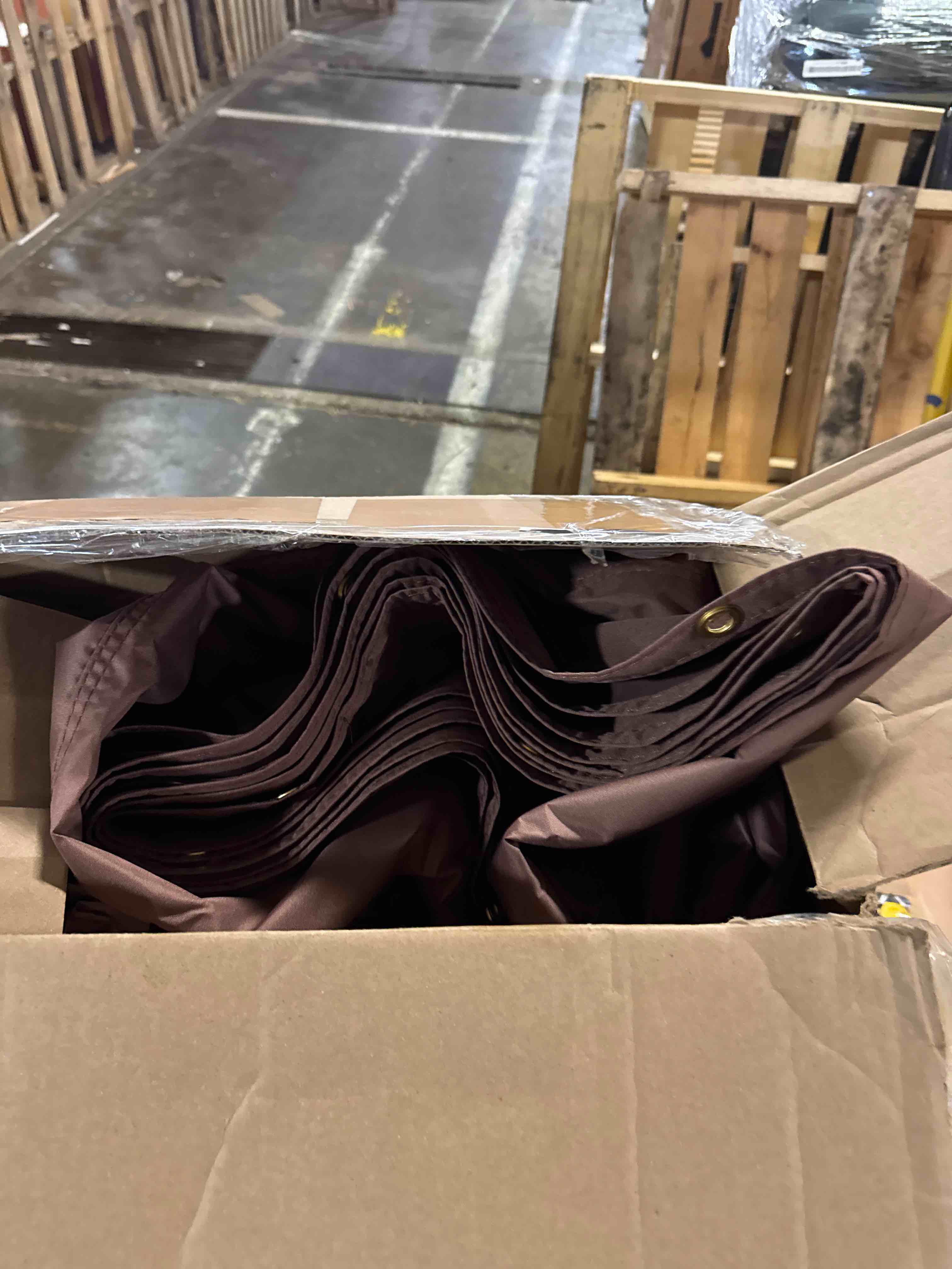Condition photo showing New/Like New for winpull tarp 10x20ft, 16 mil heavy duty large tarps, waterproof tarp with brass grommets and reinforced edges, uv resistant, tear&fade resistant poly tarp for outdoor camping pool car tent 10' x 20' brown/black-16mil( similar)