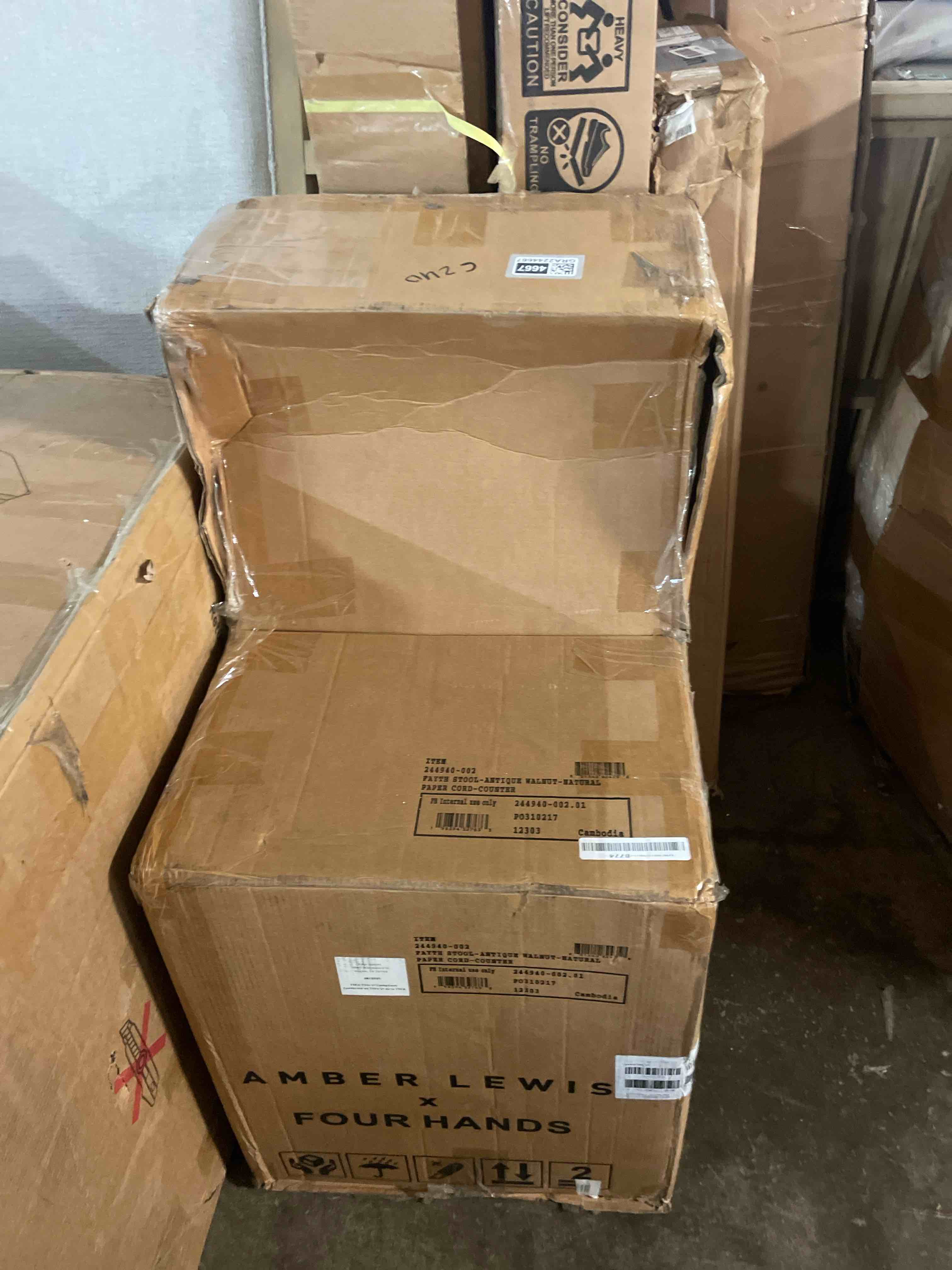 Condition photo showing New/Like New for fayth stool four hands