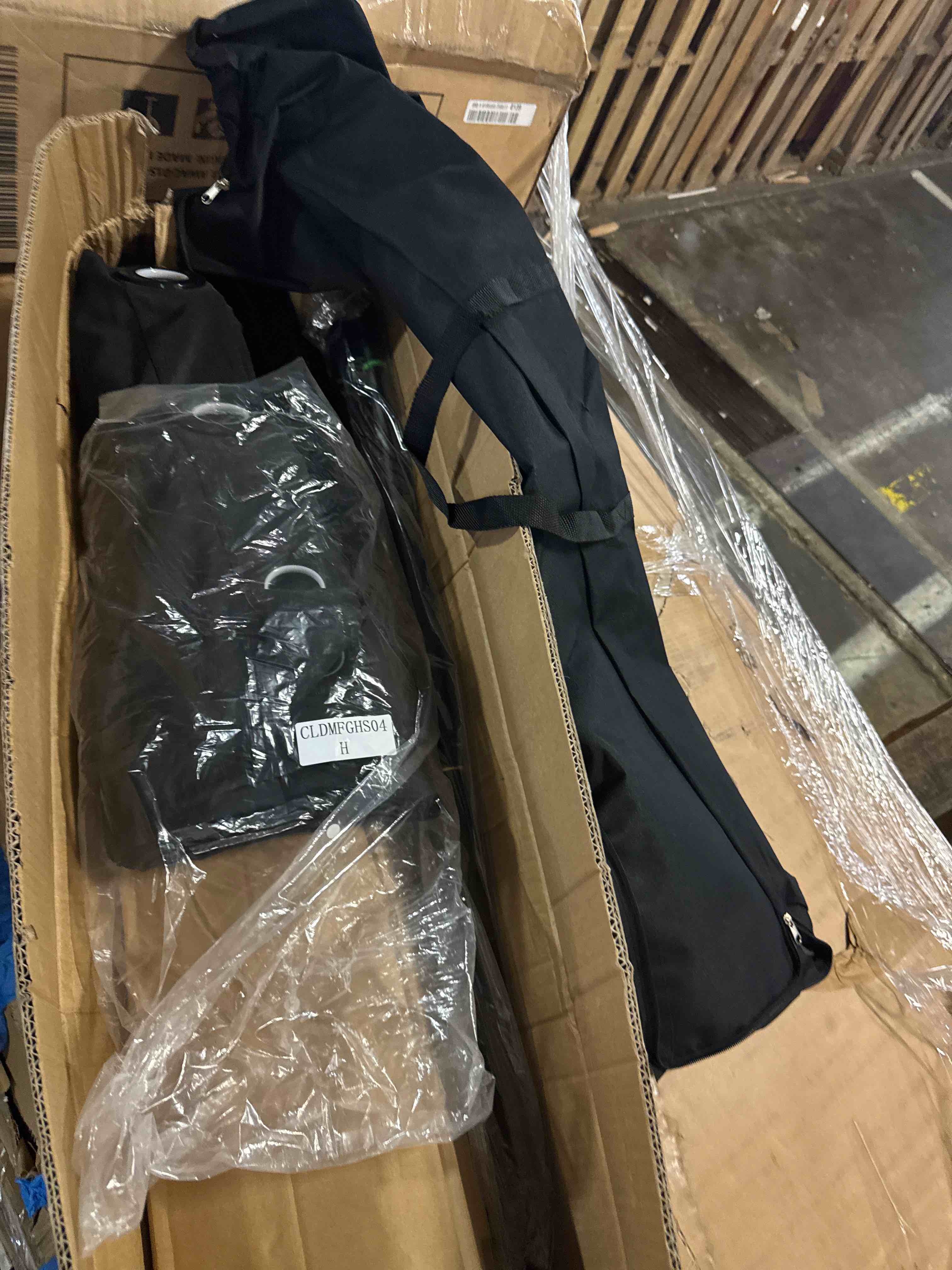 Condition photo showing New/Like New for vevor 12 x 10 ft heavy duty backdrop stand, height adjustable photography backdrop stand, background support system with 6 clamps and a carry bag, for party, wedding, display, photo