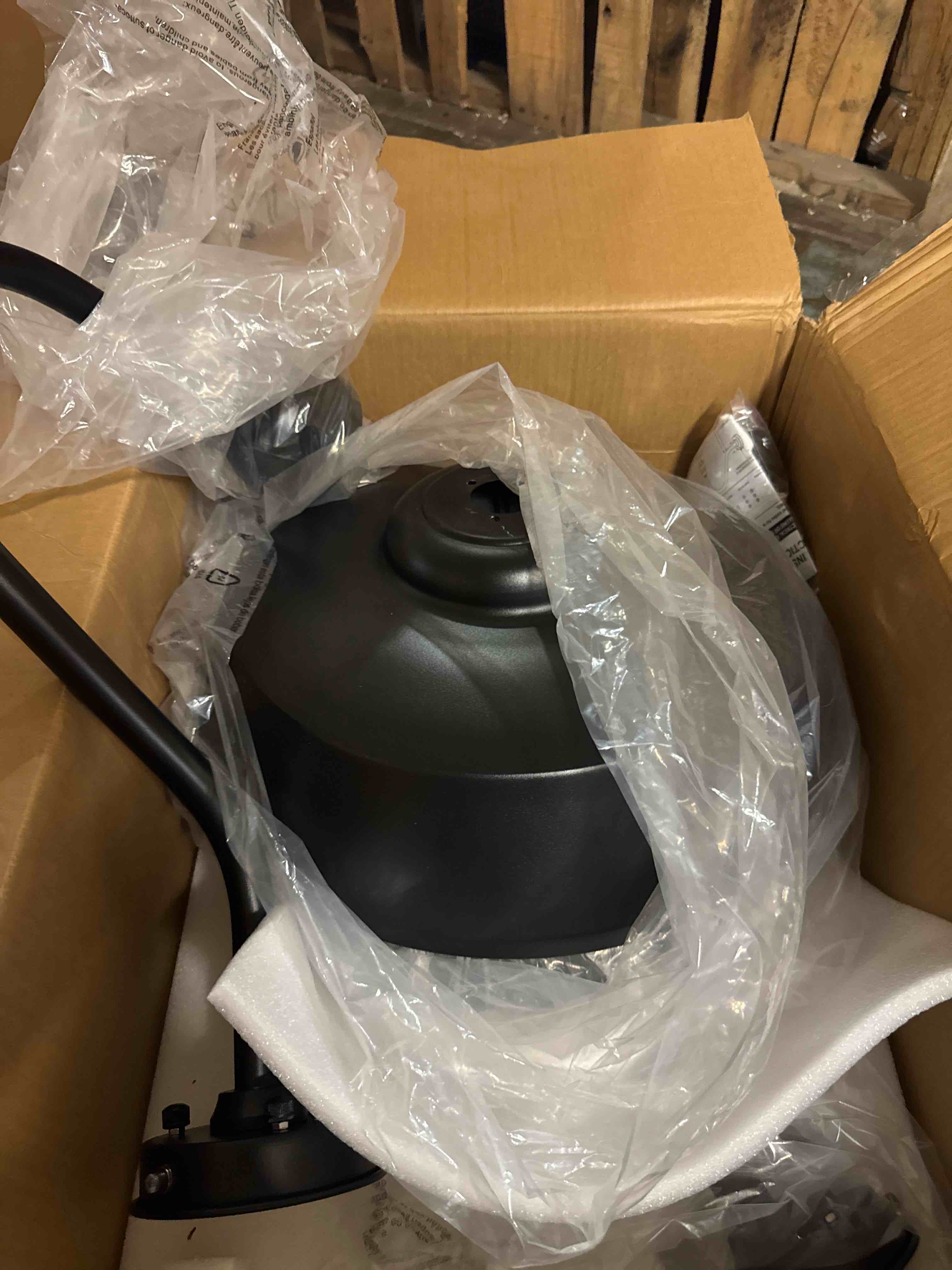 Condition photo showing New/Like New for 15 inch large outdoor gooseneck barn light, dusk to dawn barn lights 2-pack, exterior classic black barn light for porch, farmhouse, garage, gooseneck lighting