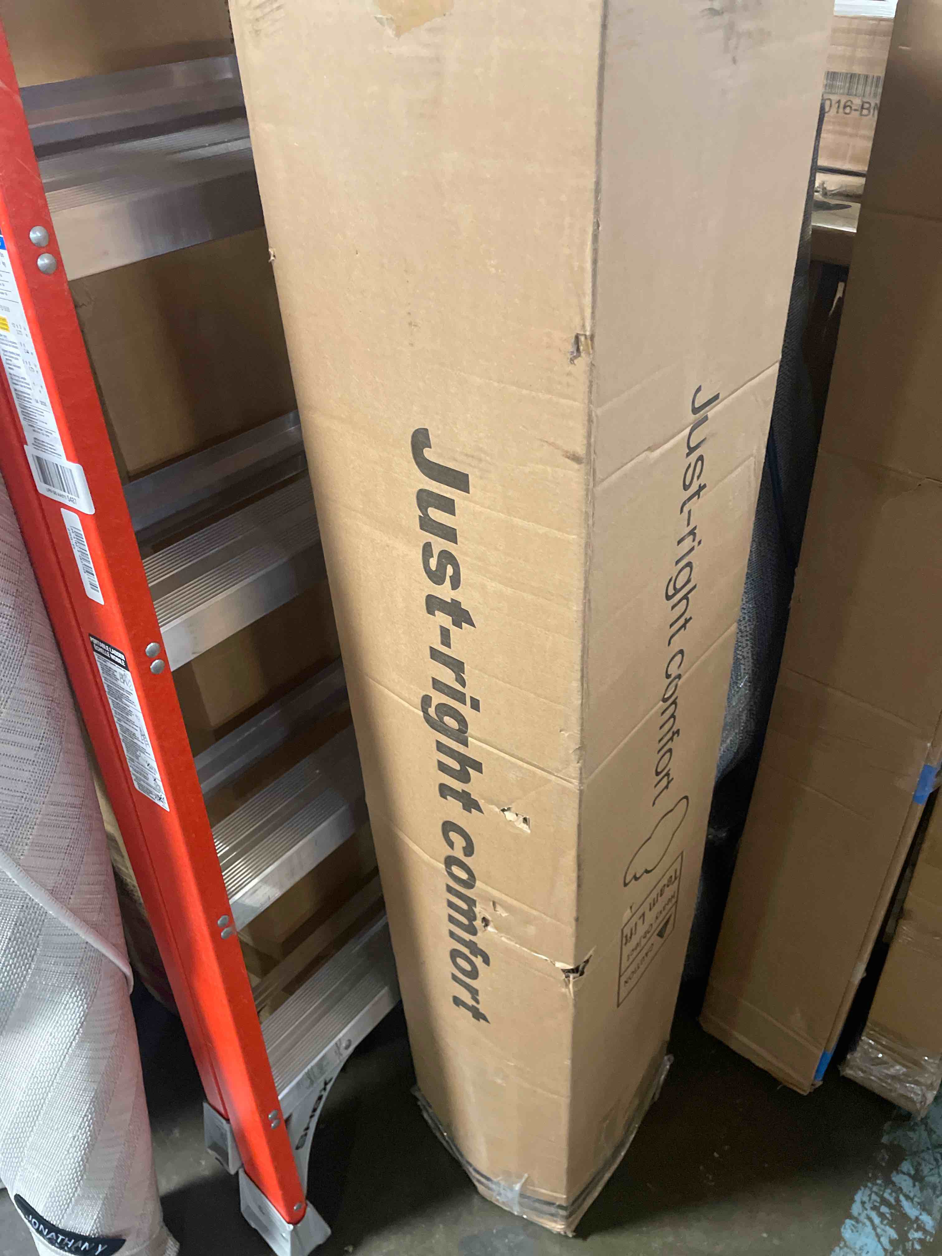 Condition photo showing New/Like New for full size mattress, 12 inch medium firm hybrid full bed mattresses, memory foam mattress in a box for pressure relief, individual pocket spring-motion isolation with edge support, certipur-us