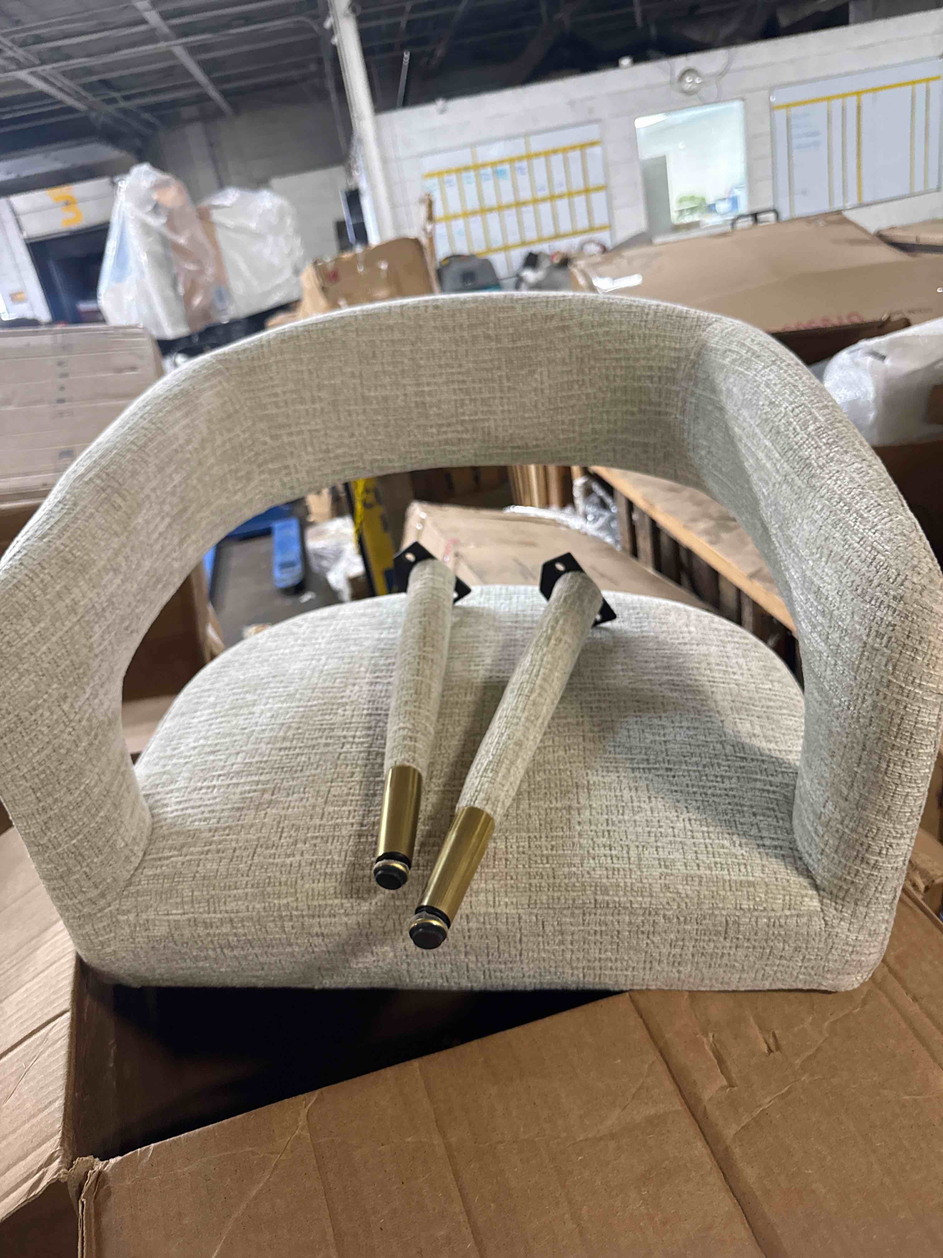 Condition photo showing Good Condition for beige fabric dining chair modern barrel dining room chairs linen upholstered side chairs for kitchen/dining room/living room (one chair) 