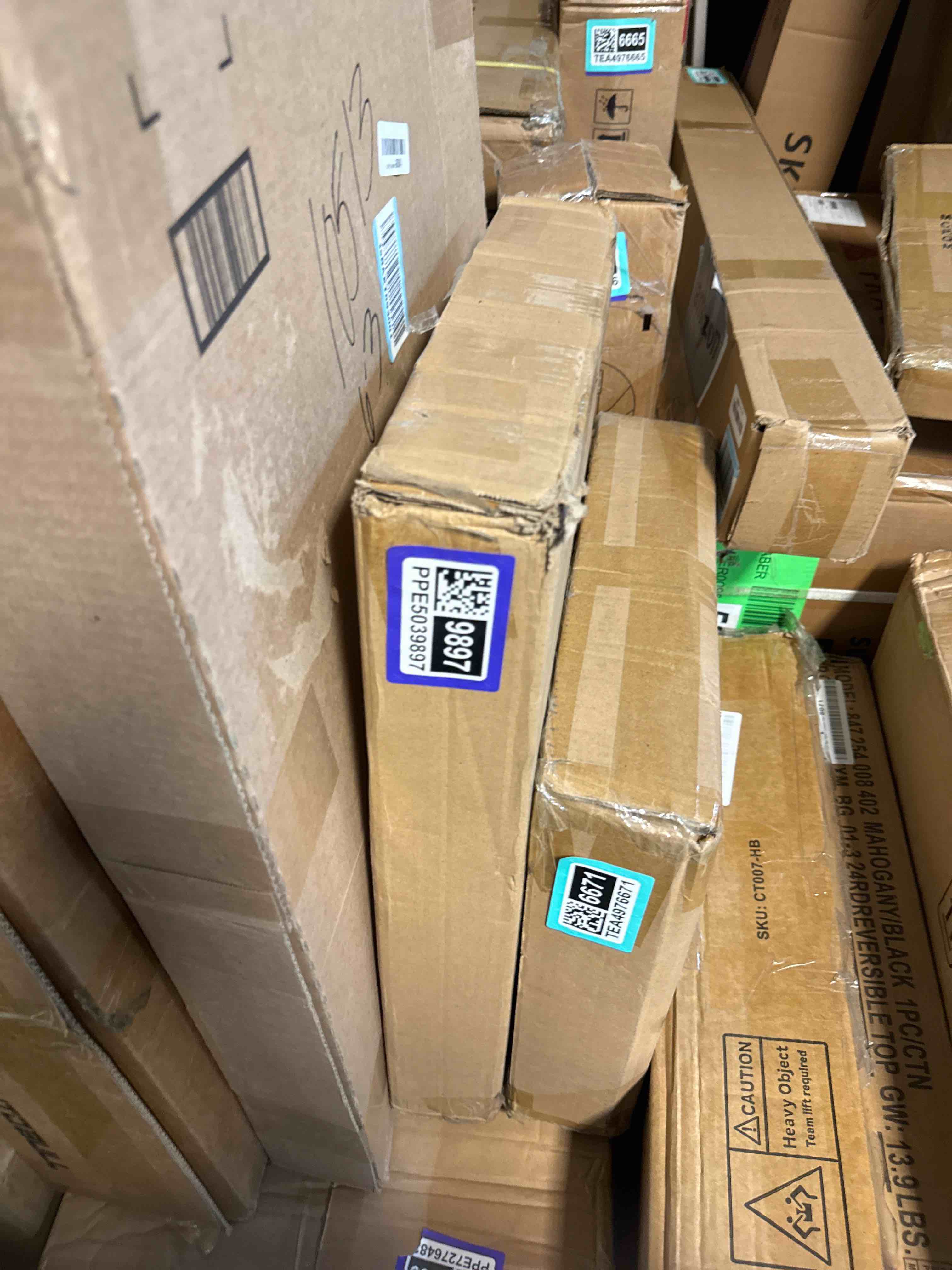 https://s3.amazonaws.com/lotting-images-prod/phillipi/TEA4976672_1783352526804.jpeg