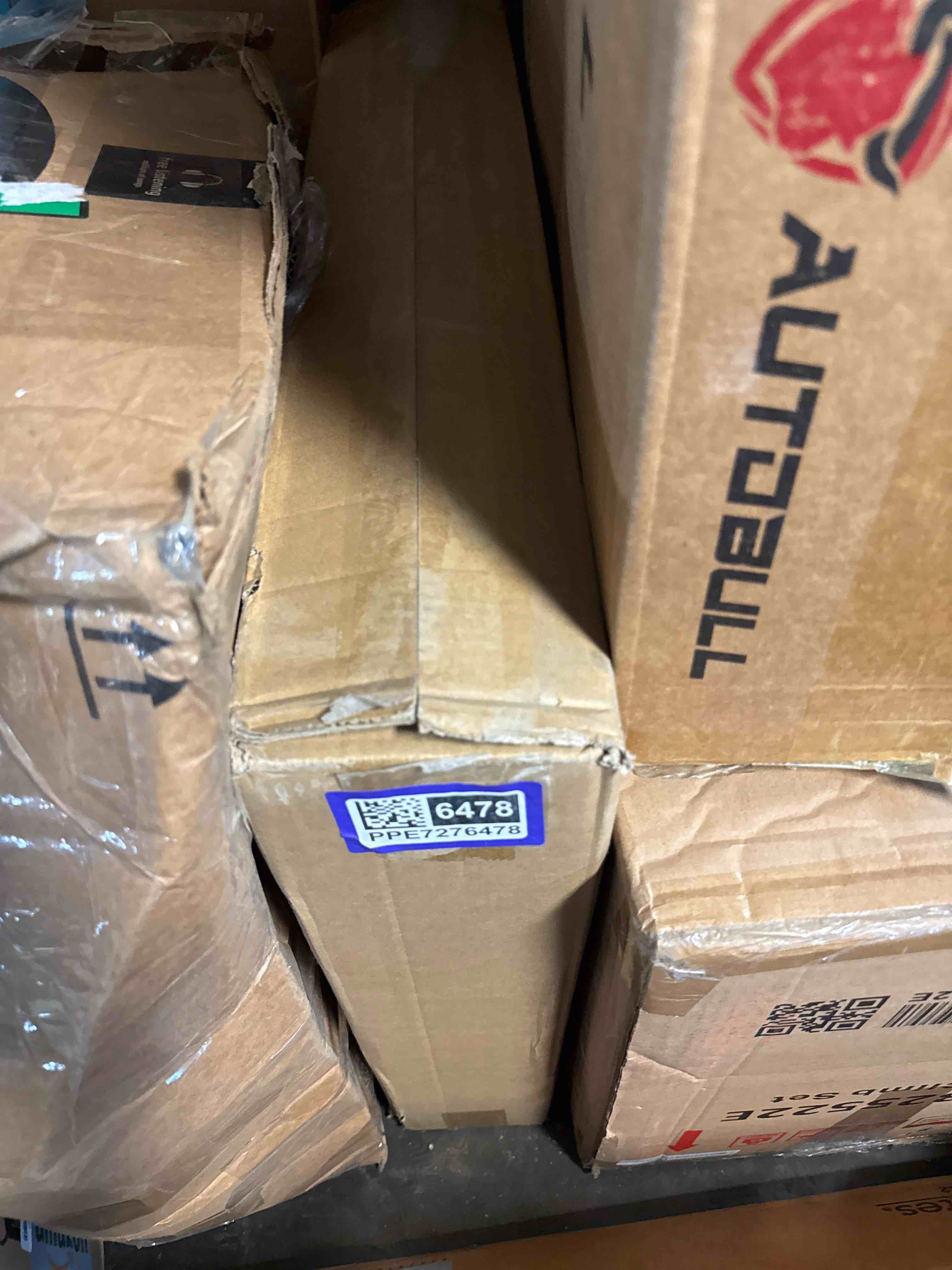 https://s3.amazonaws.com/lotting-images-prod/phillipi/TEA4976681_1783352817316.jpeg