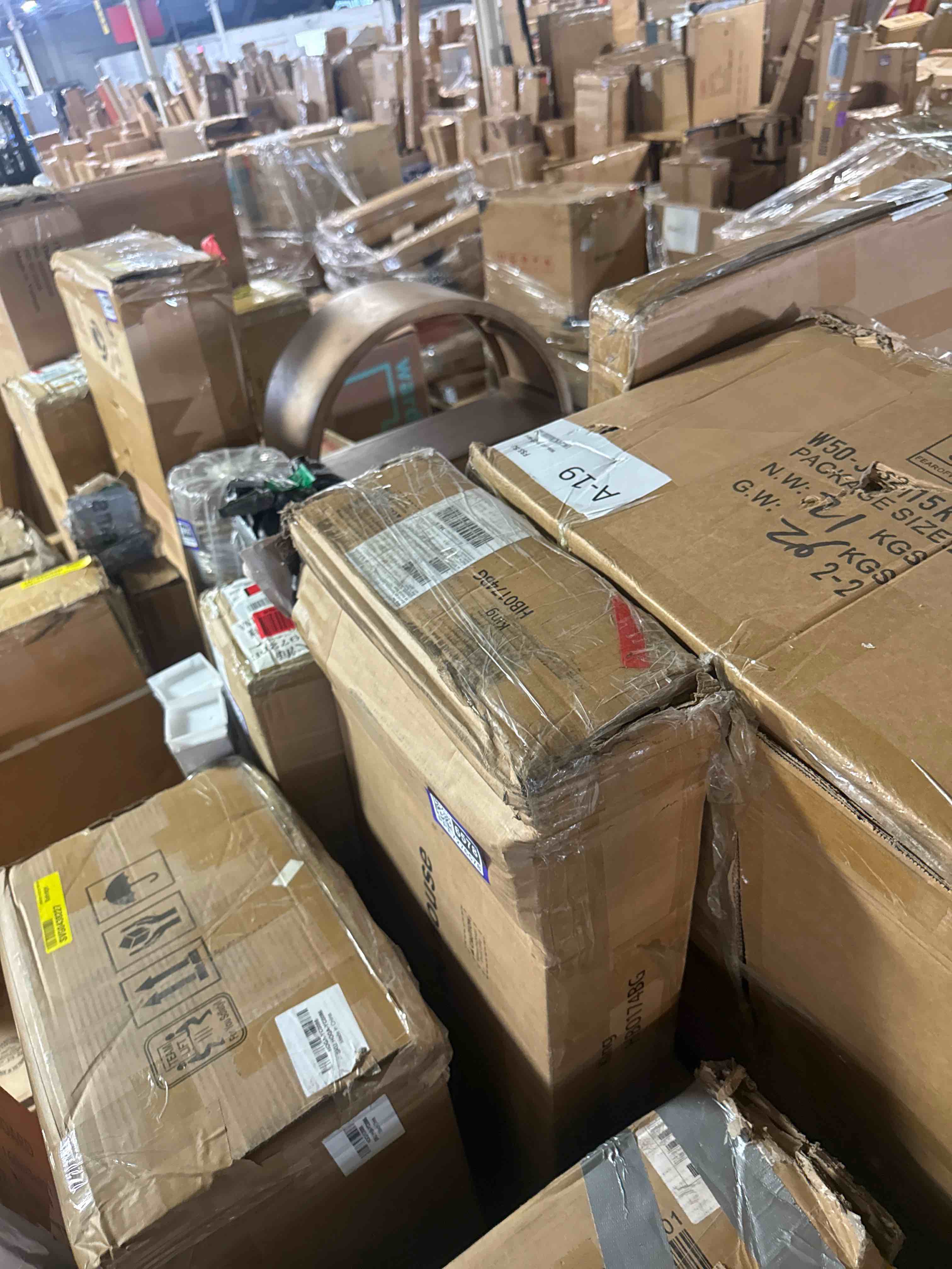 https://s3.amazonaws.com/lotting-images-prod/phillipi/TEA4976741_1783360474027.jpeg