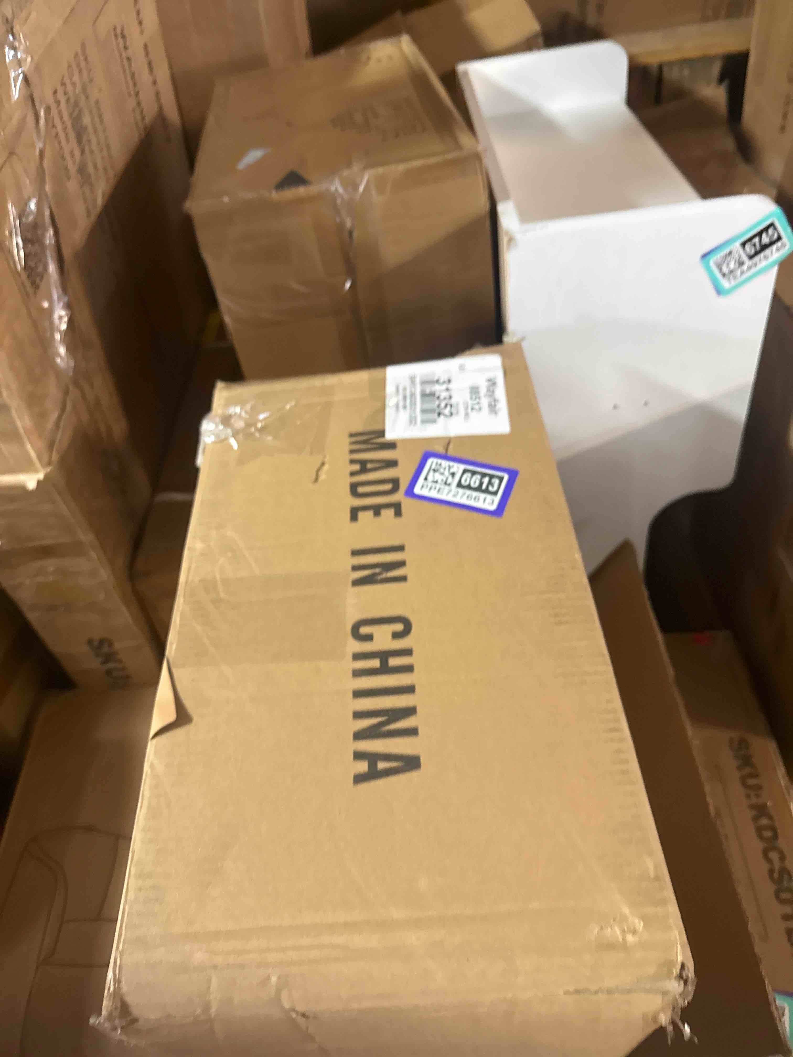 https://s3.amazonaws.com/lotting-images-prod/phillipi/TEA4976749_1783360789233.jpeg