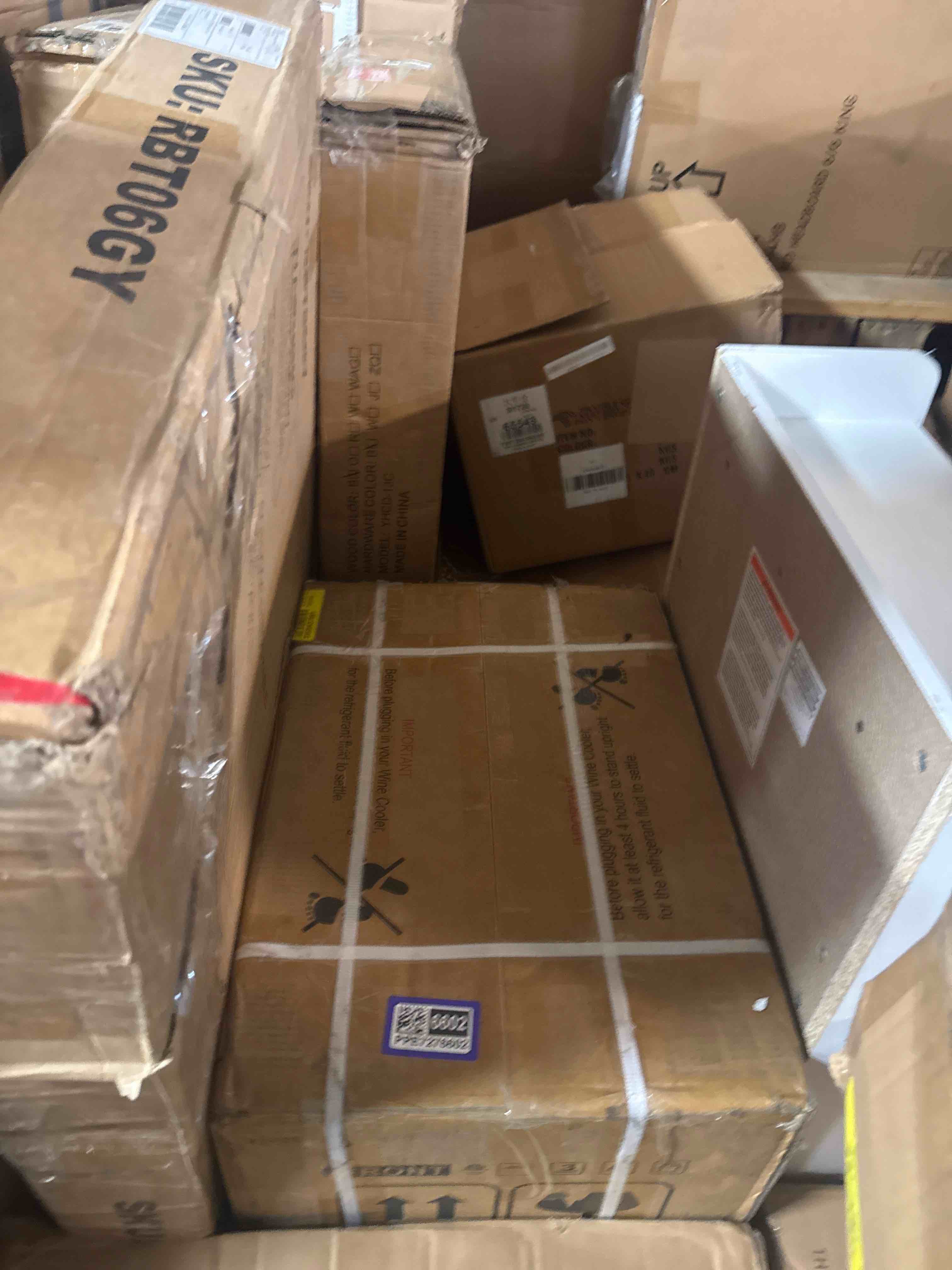https://s3.amazonaws.com/lotting-images-prod/phillipi/TEA4976751_1783360855628.jpeg
