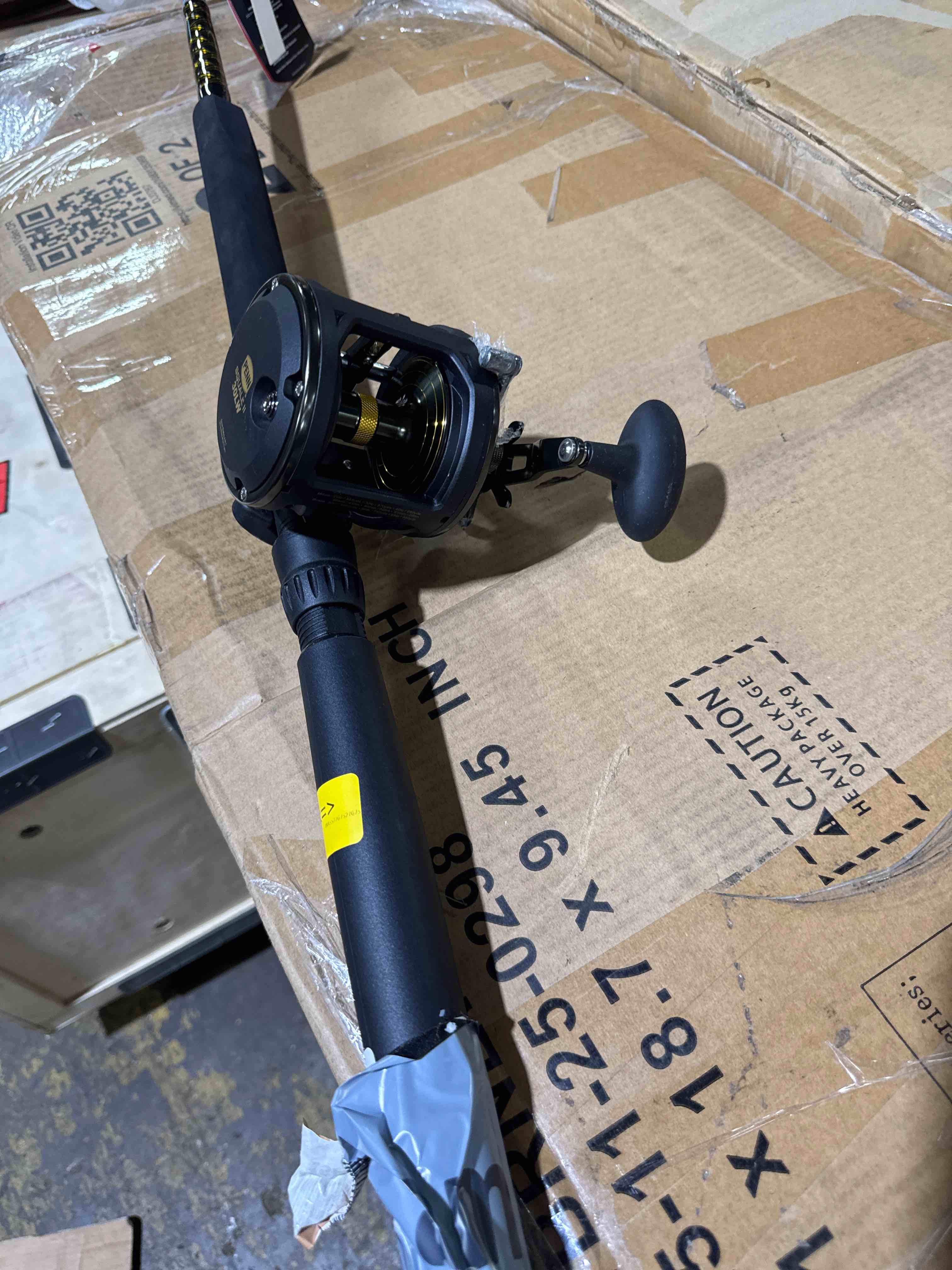 Condition photo showing New/Like New for penn 6'6" squall ii level wind saltwater rod and reel fishing combo, 1-piece fishing rod, black/gold