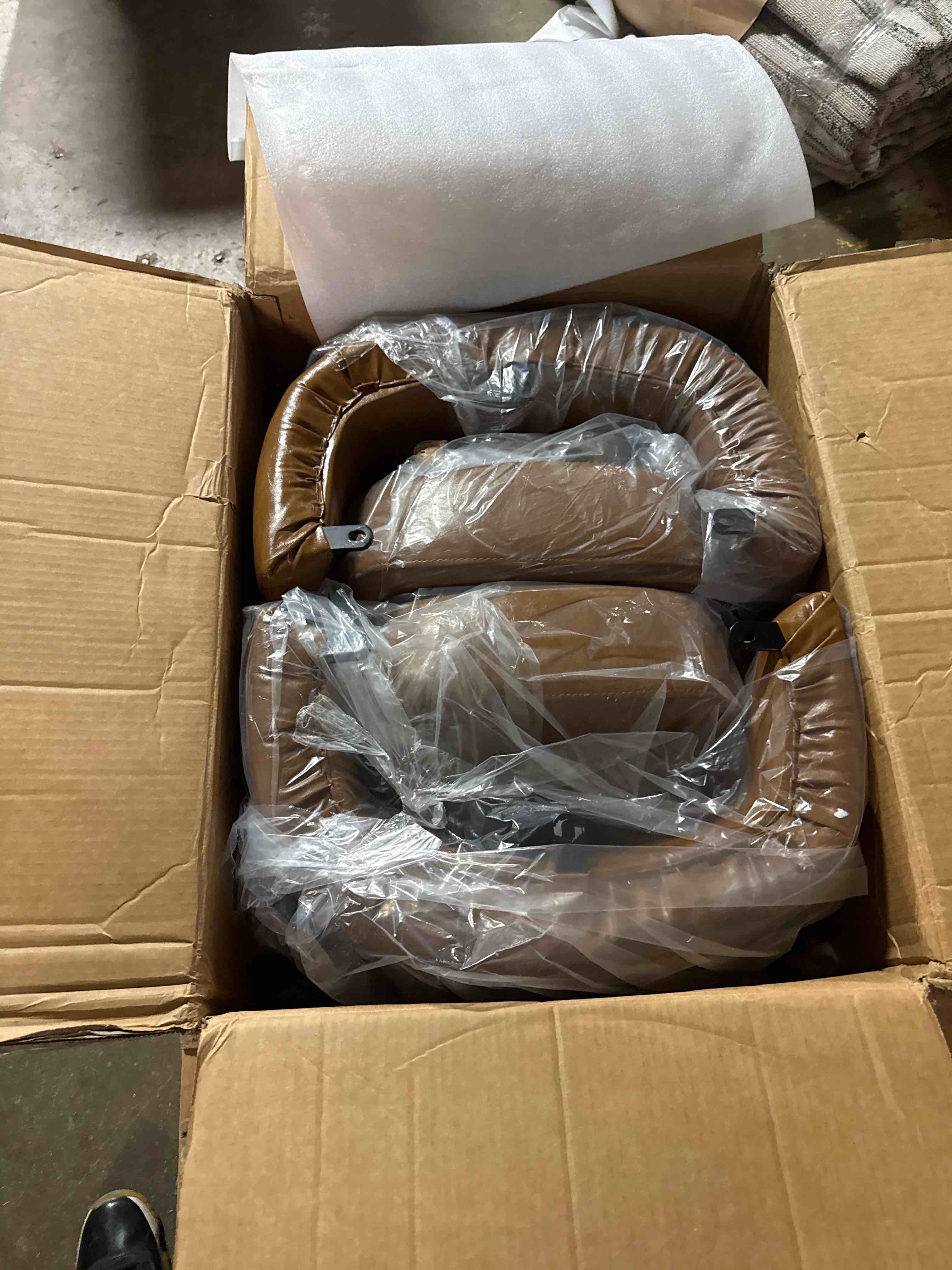 https://s3.amazonaws.com/lotting-images-prod/phillipi/TEA4978496_1779803348874.jpeg