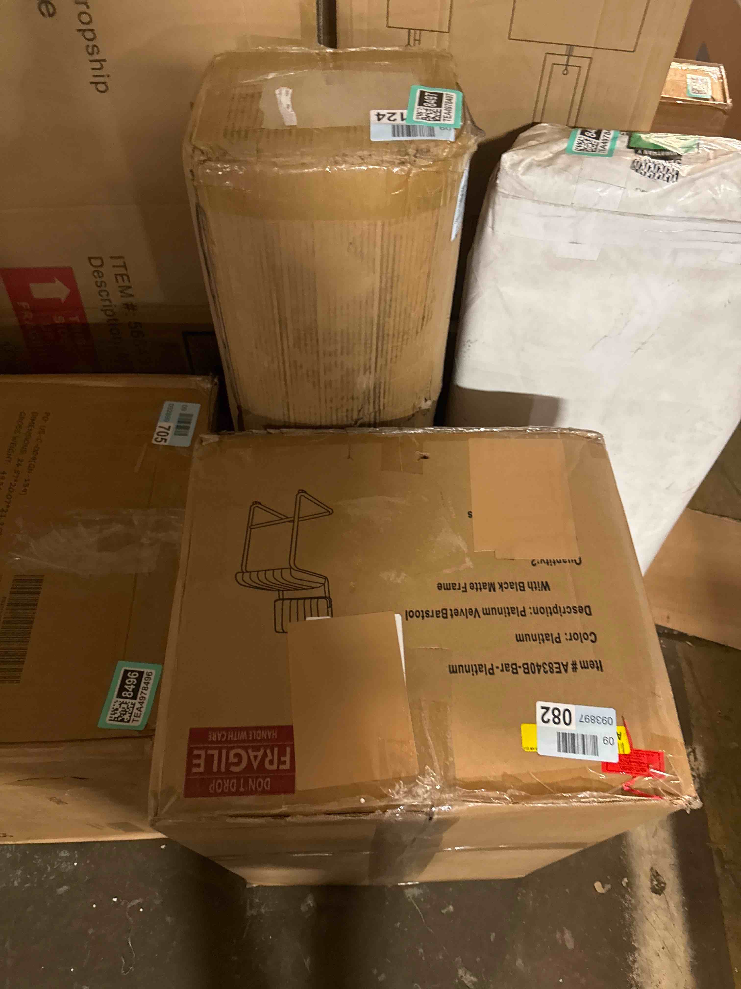 https://s3.amazonaws.com/lotting-images-prod/phillipi/TEA4978500_1779804719233.jpeg