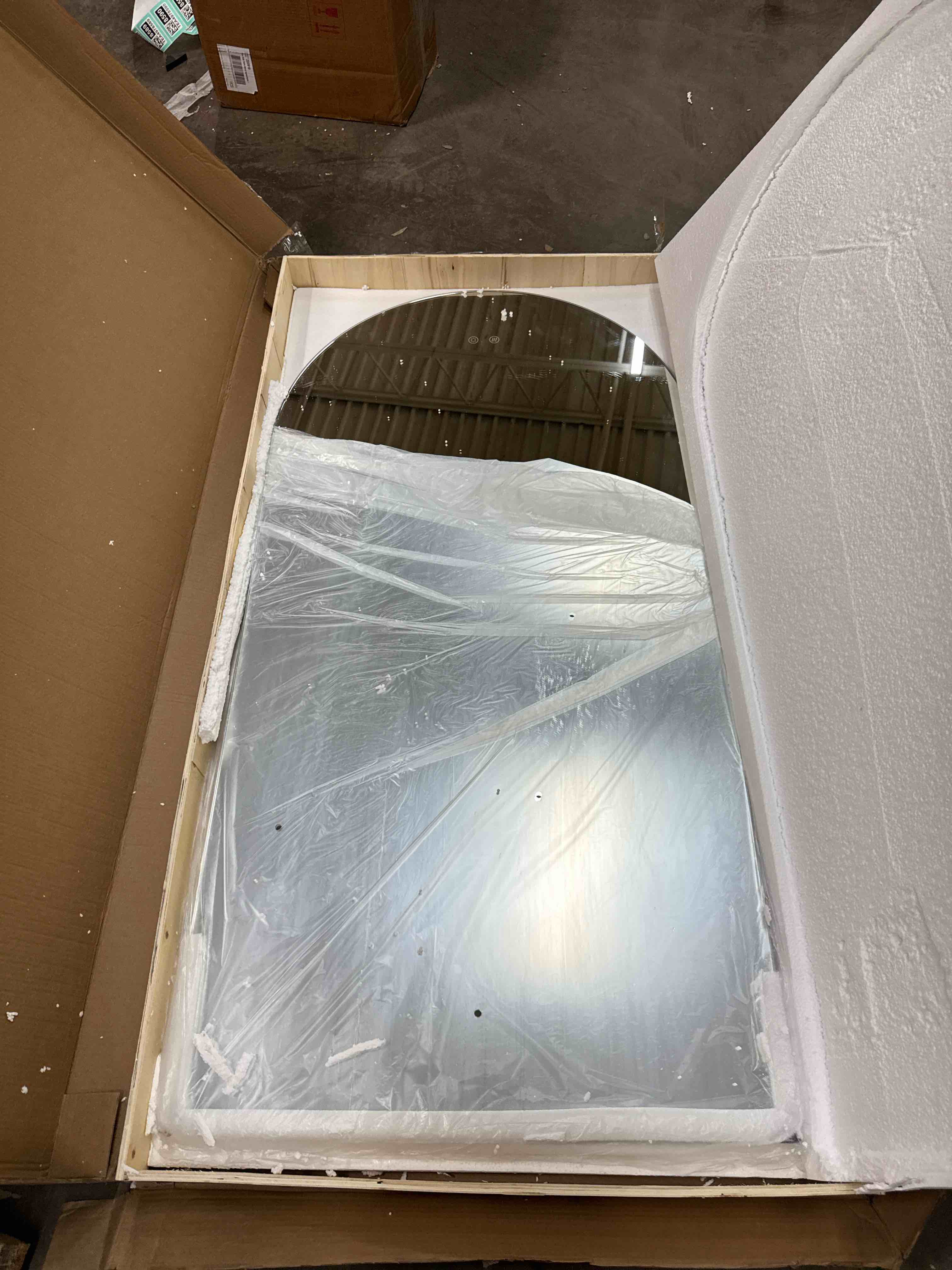 https://s3.amazonaws.com/lotting-images-prod/phillipi/TEA4978588_1779719829099.jpeg
