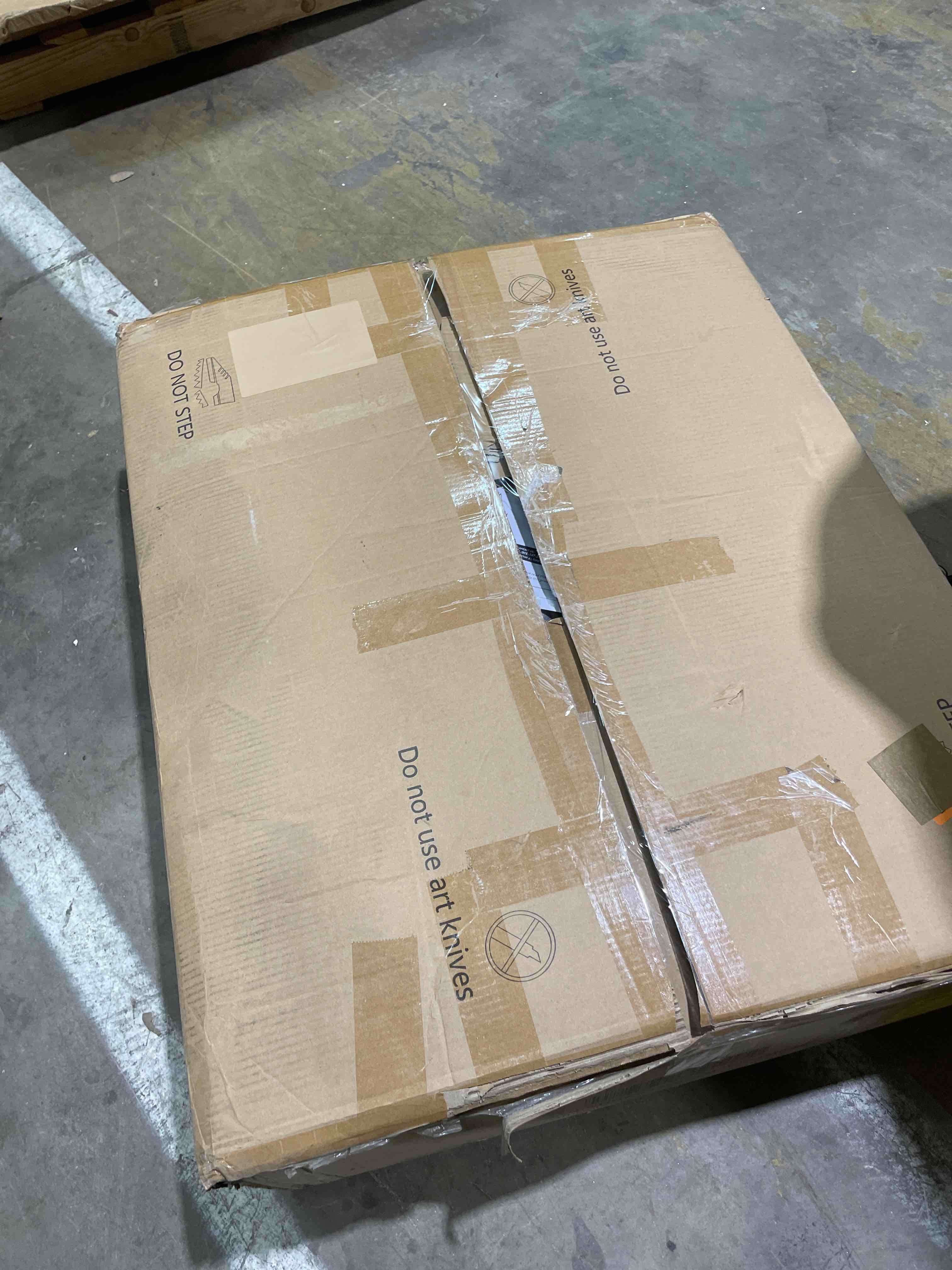 https://s3.amazonaws.com/lotting-images-prod/phillipi/TEA4978638_1779717316501.jpeg