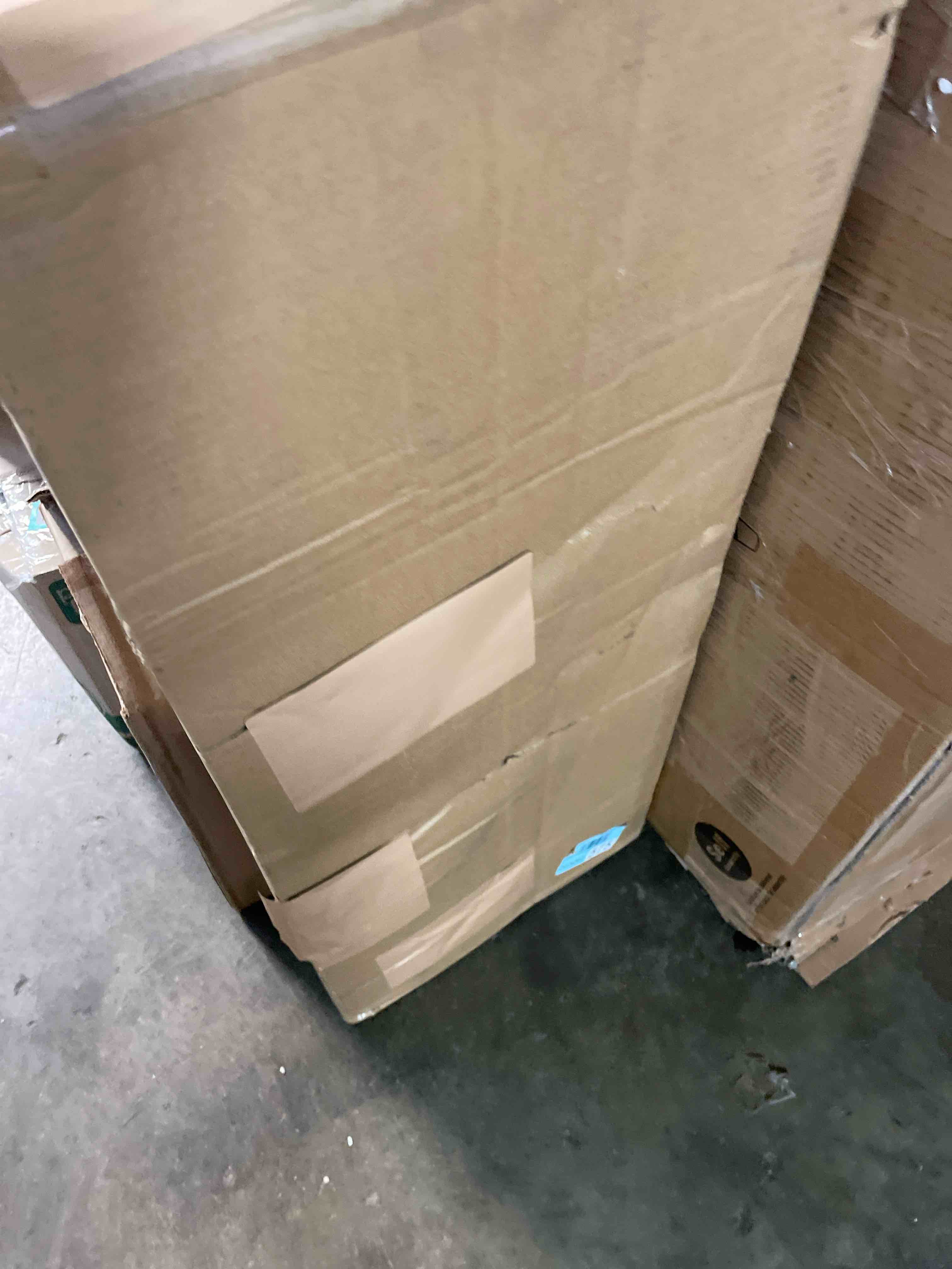 Condition photo showing New/Like New for vevor freestanding bamboo surfboard rack, adjustable display & storage stand for longboards and shortboards, padded surf board holder for indoor garage or shop use