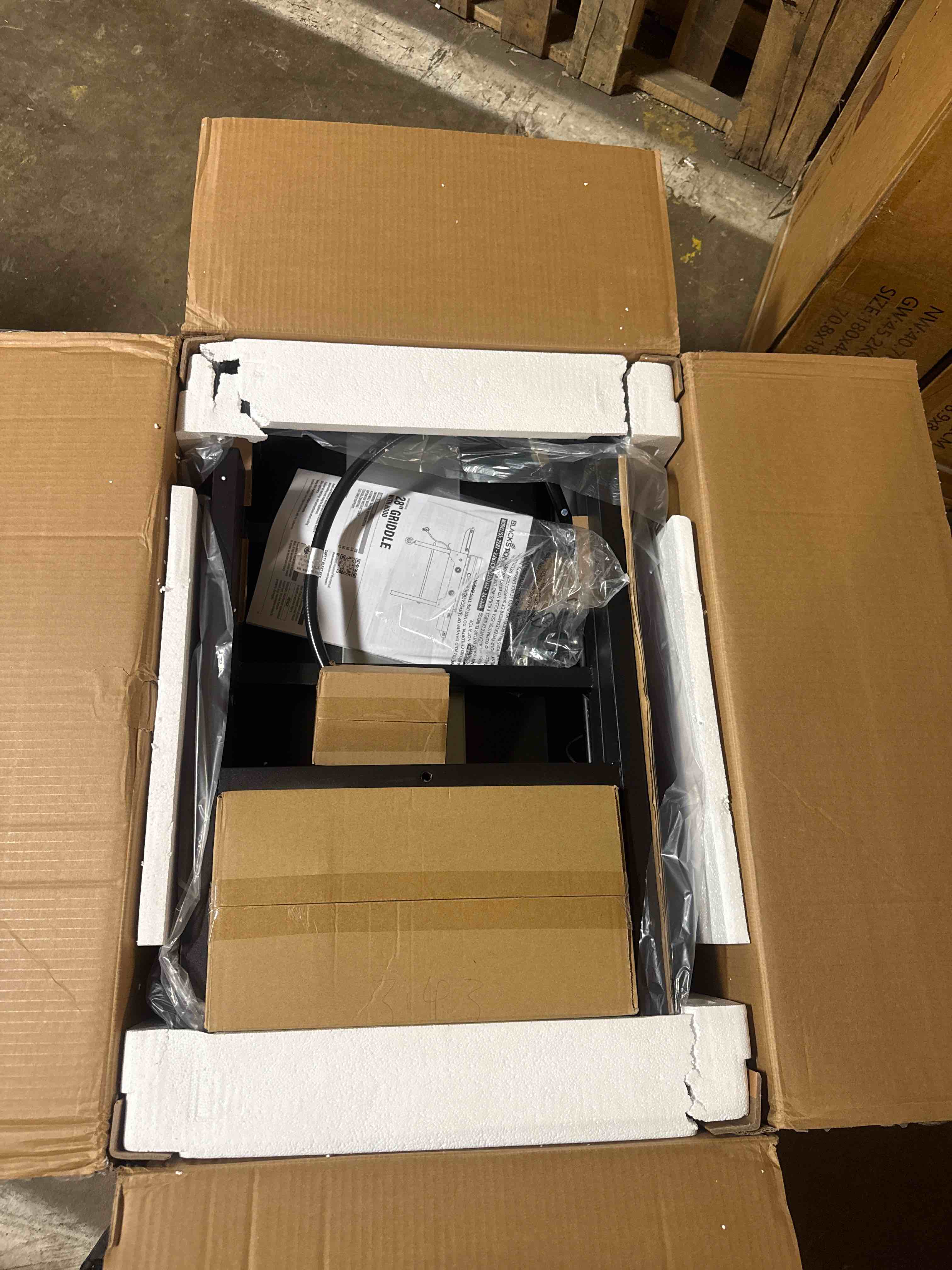 https://s3.amazonaws.com/lotting-images-prod/phillipi/TEA4978782_1779808774888.jpeg
