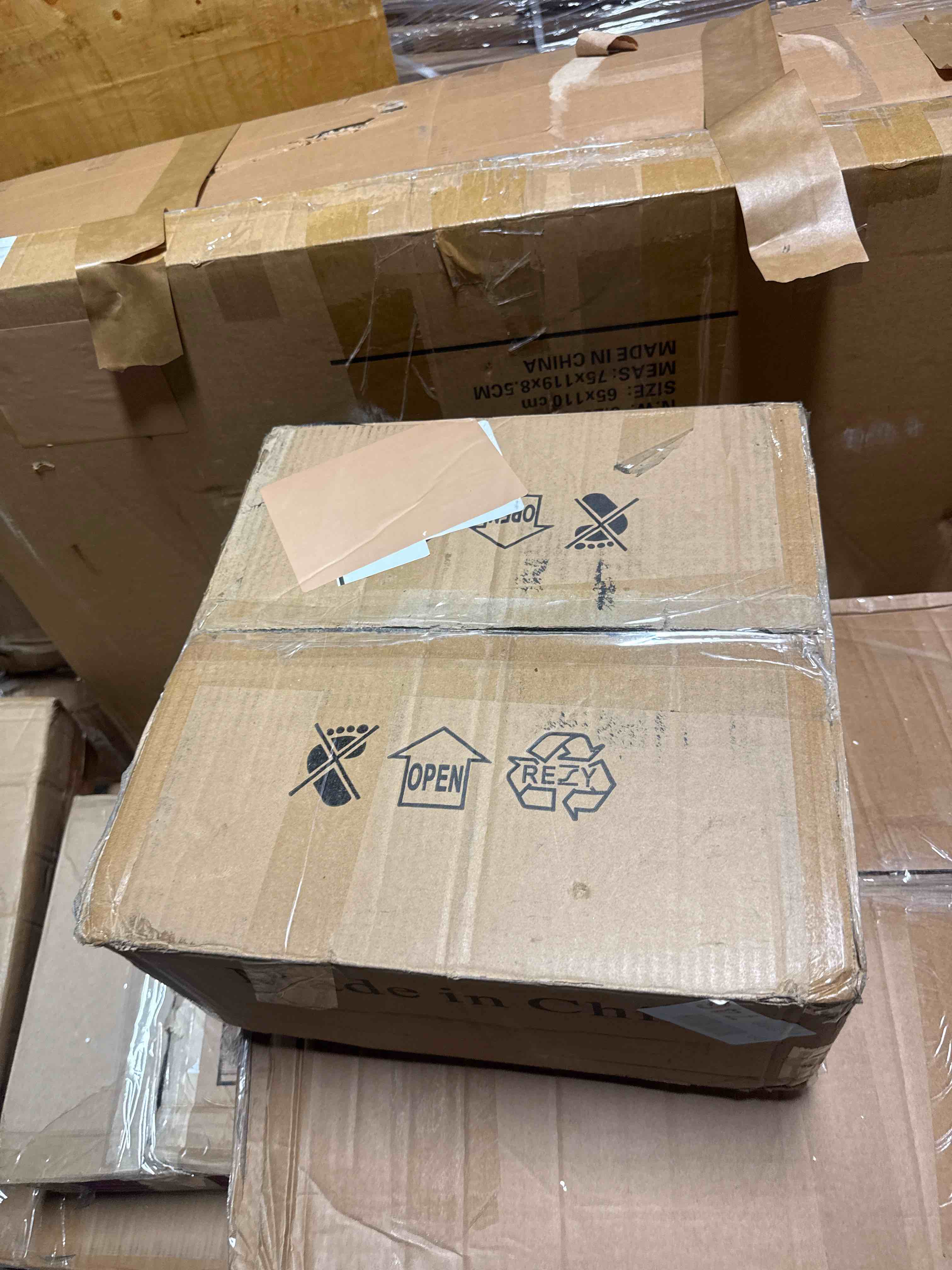 https://s3.amazonaws.com/lotting-images-prod/phillipi/TEA4978789_1779810710318.jpeg