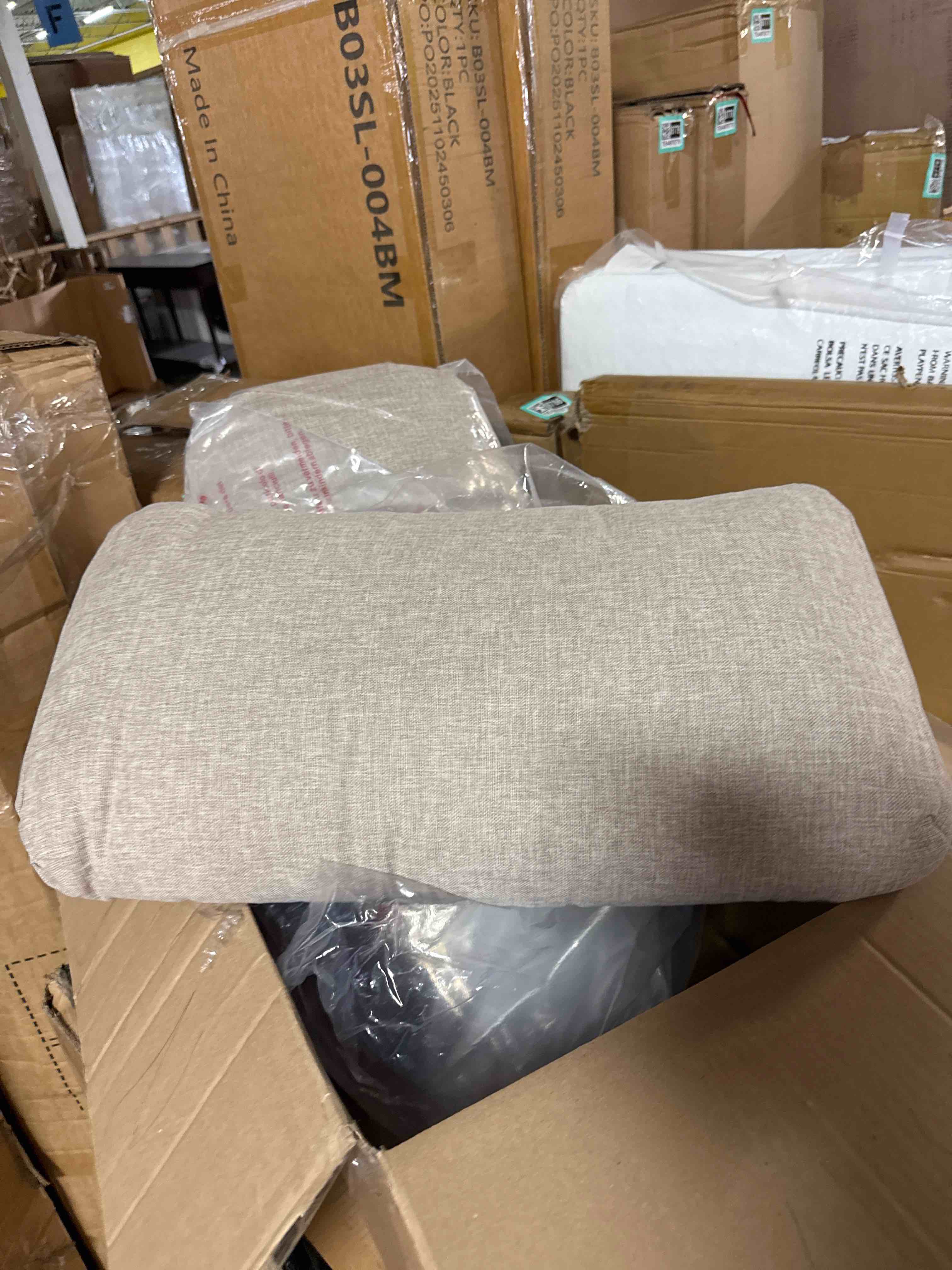 https://s3.amazonaws.com/lotting-images-prod/phillipi/TEA4978799_1779815531728.jpeg