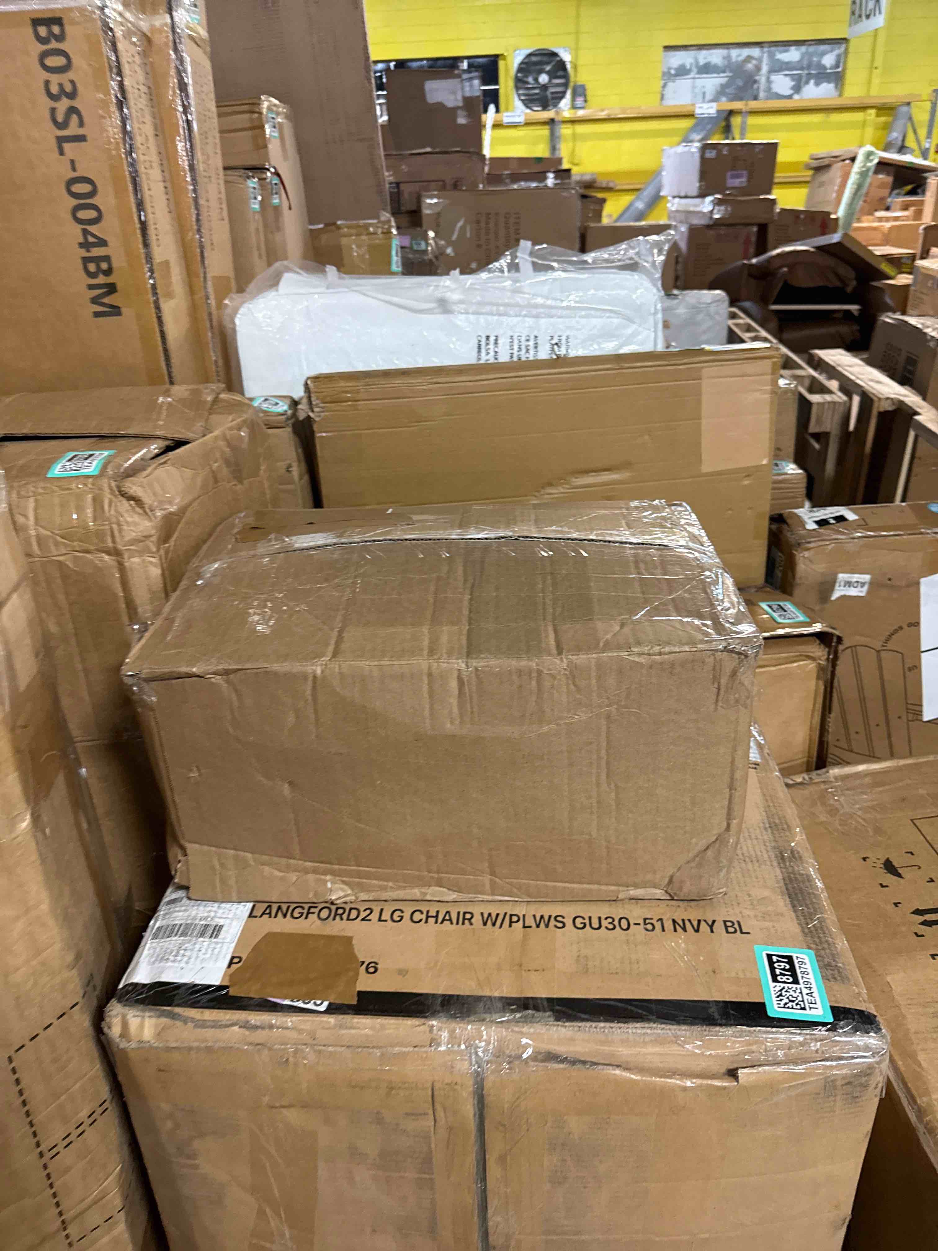 https://s3.amazonaws.com/lotting-images-prod/phillipi/TEA4978799_1779815589180.jpeg