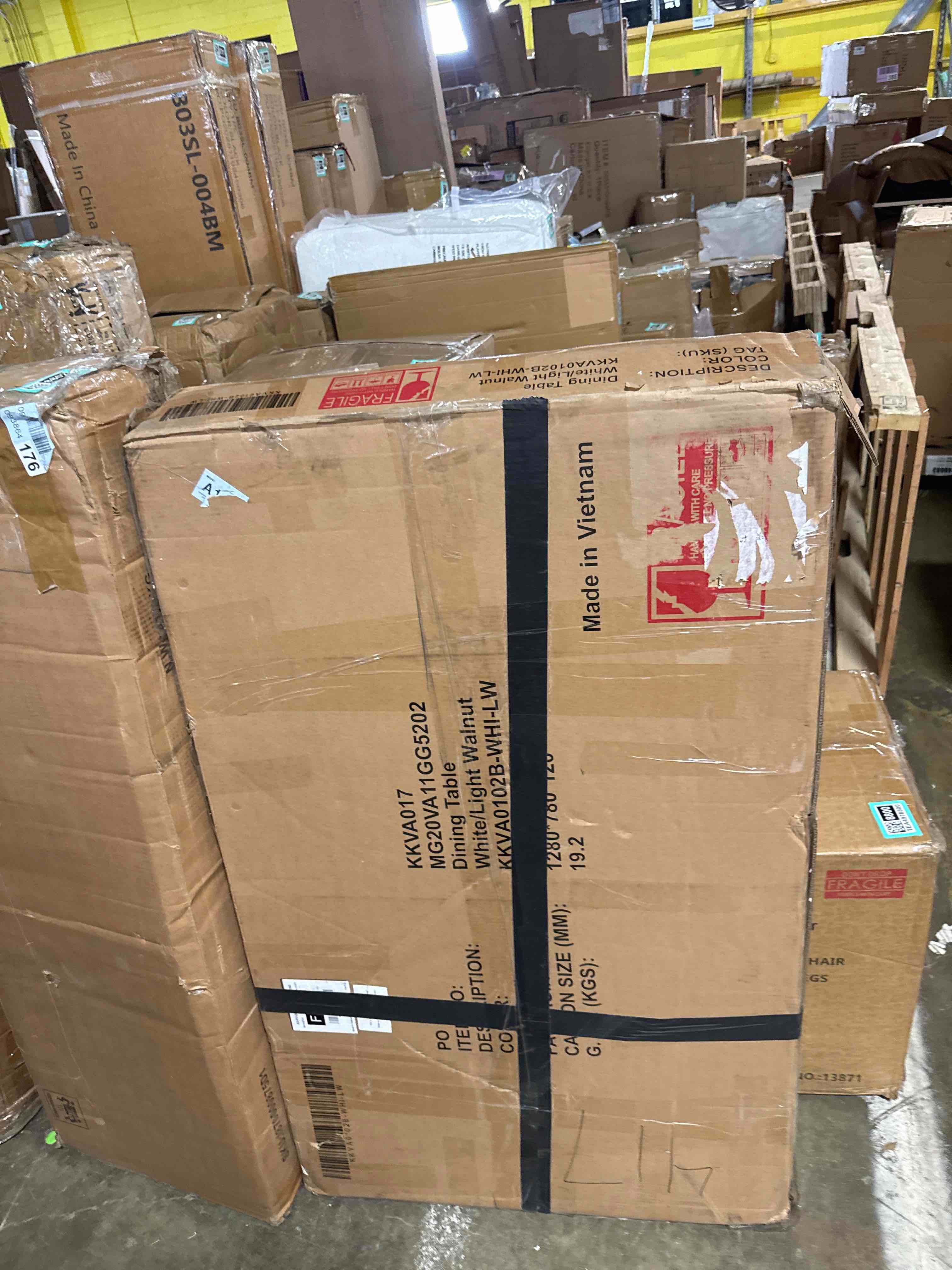https://s3.amazonaws.com/lotting-images-prod/phillipi/TEA4978803_1779816815721.jpeg