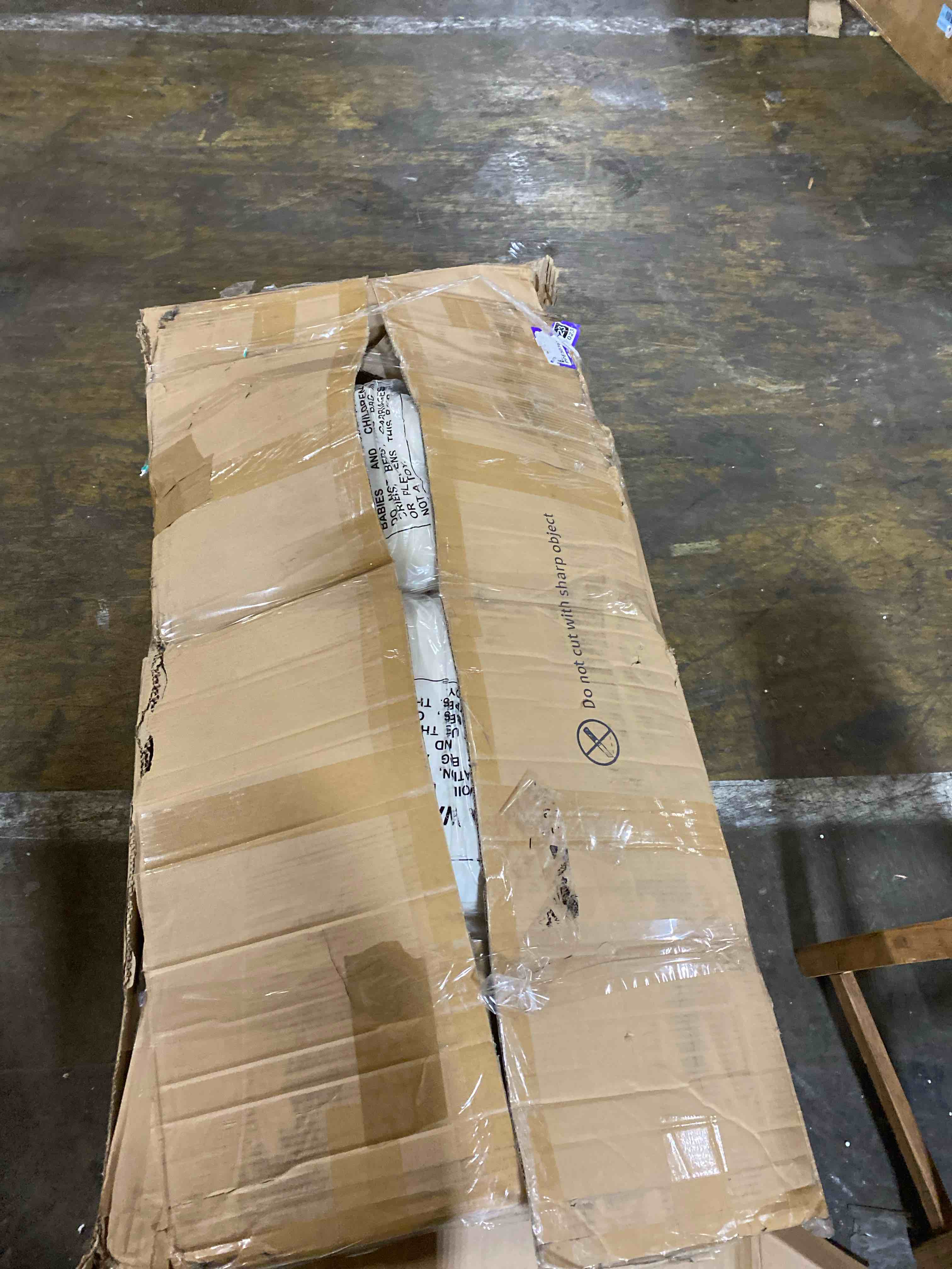 https://s3.amazonaws.com/lotting-images-prod/phillipi/TEA4978845_1779826379191.jpeg