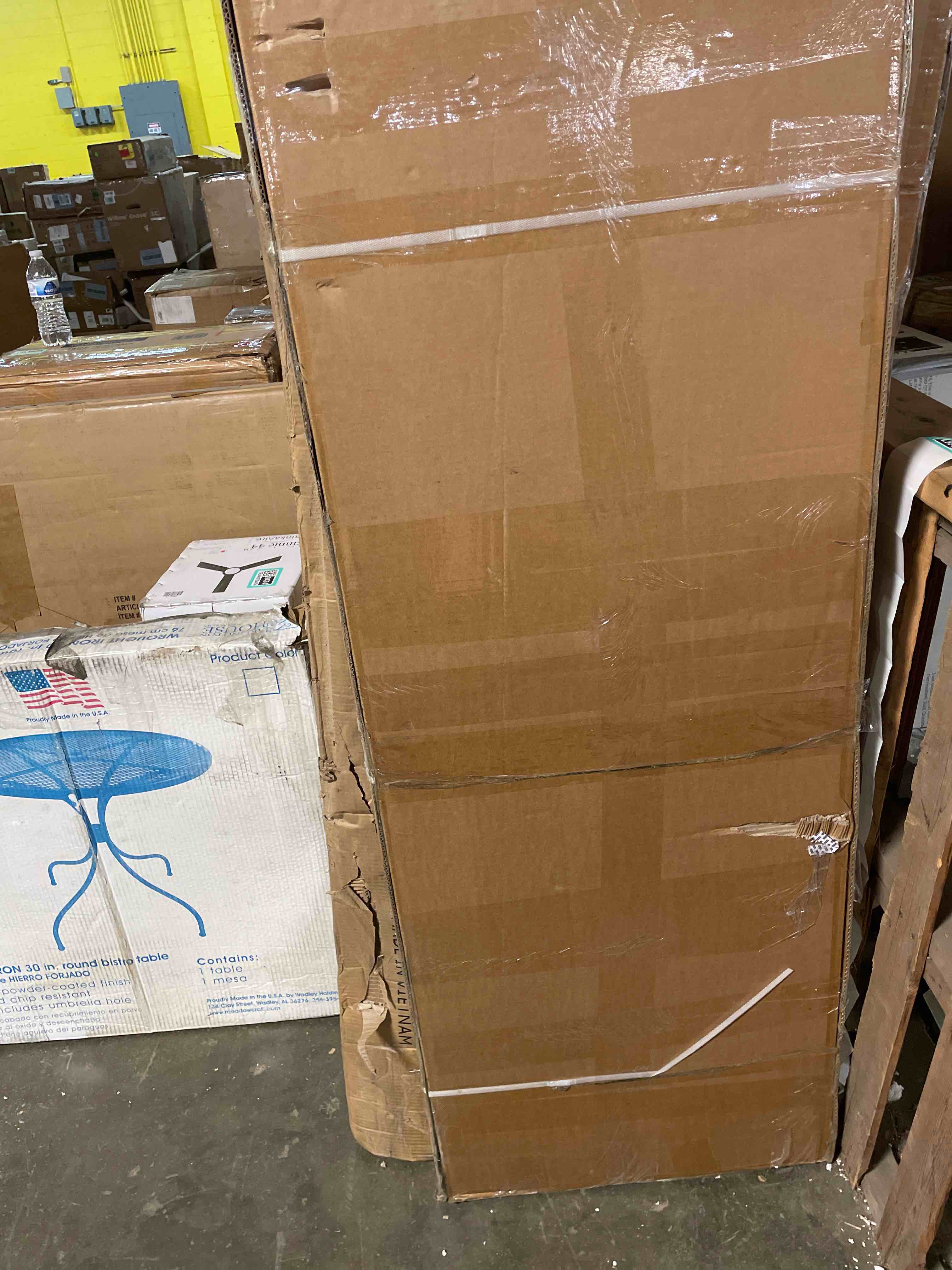 https://s3.amazonaws.com/lotting-images-prod/phillipi/TEA4979478_1780421447322.jpeg